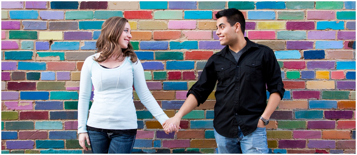 picture of boulder pearl street engagement photos