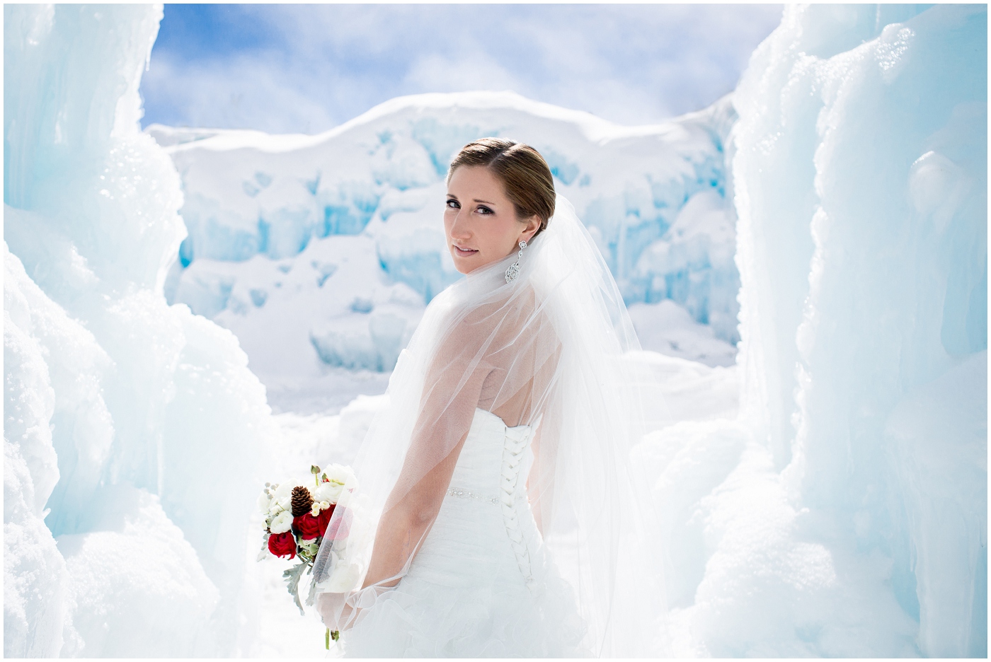 picture of winter bridal portraits in Colorado