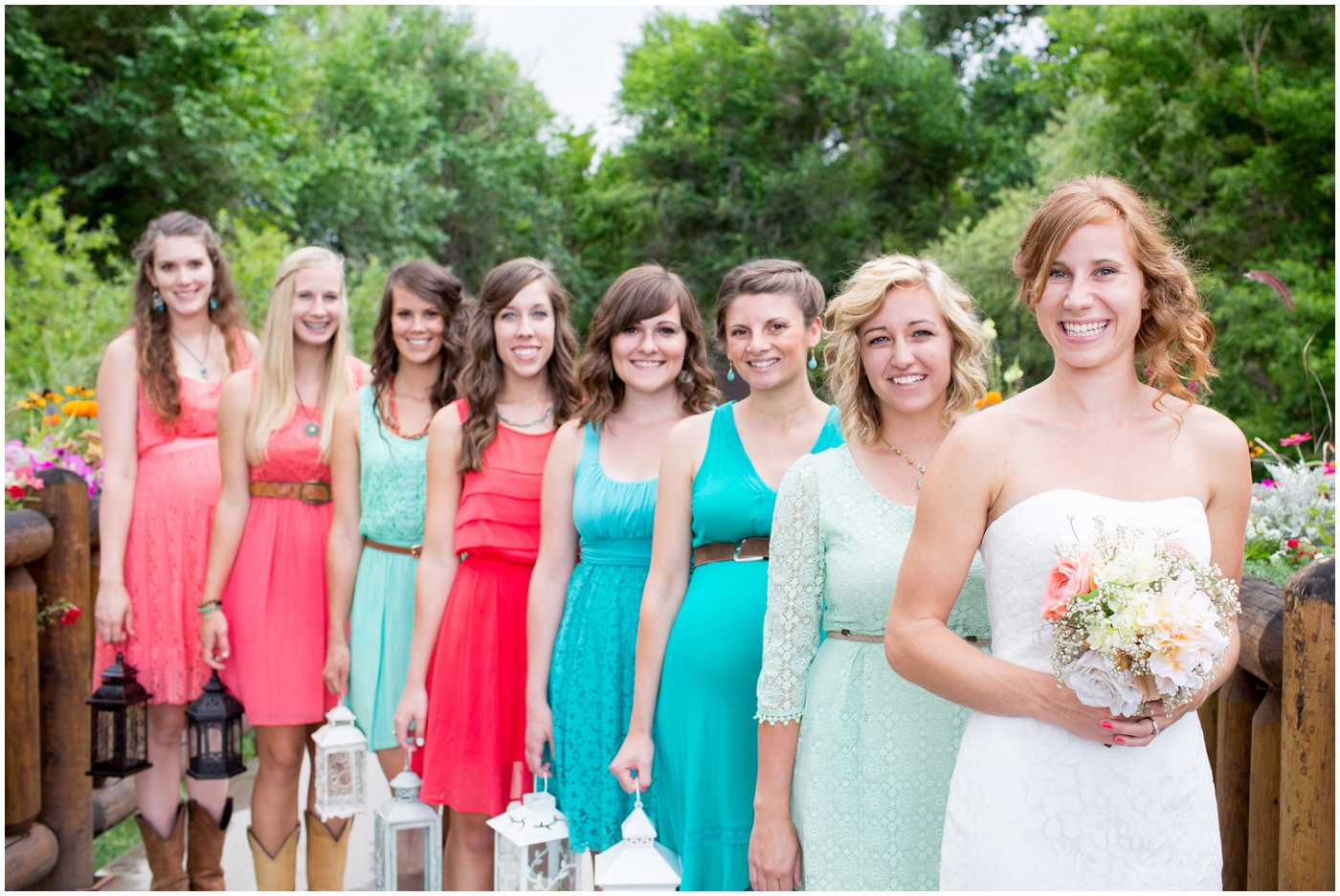 picture of bridesmaids in pink and turquoise