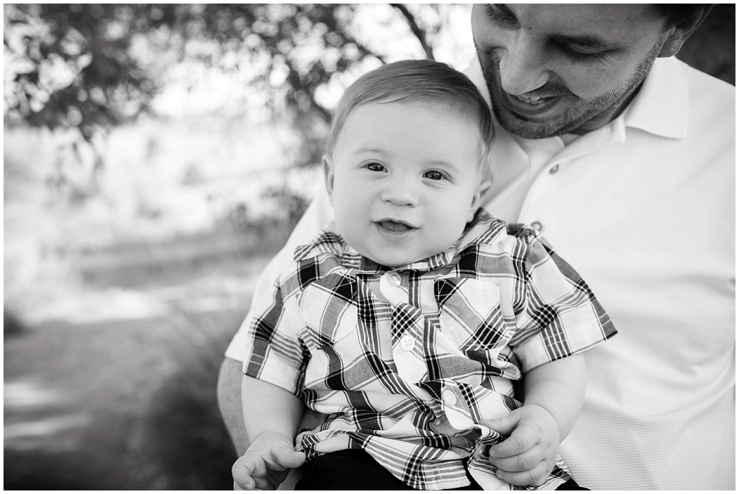 picture by Lakewood family photographer
