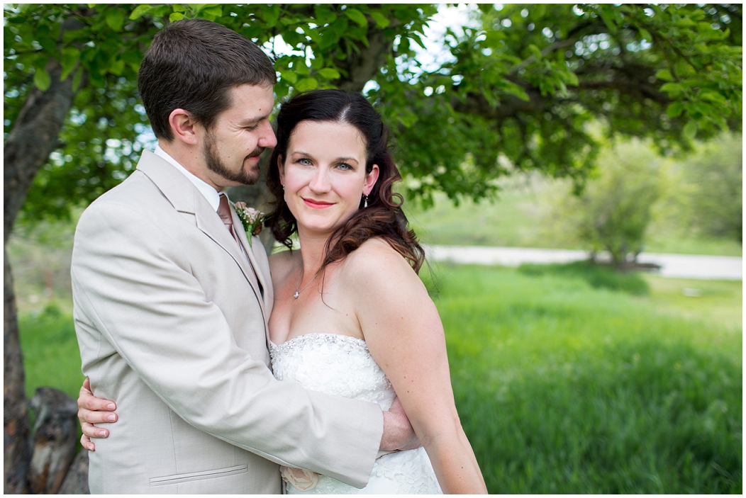 picture of rustic Loveland wedding