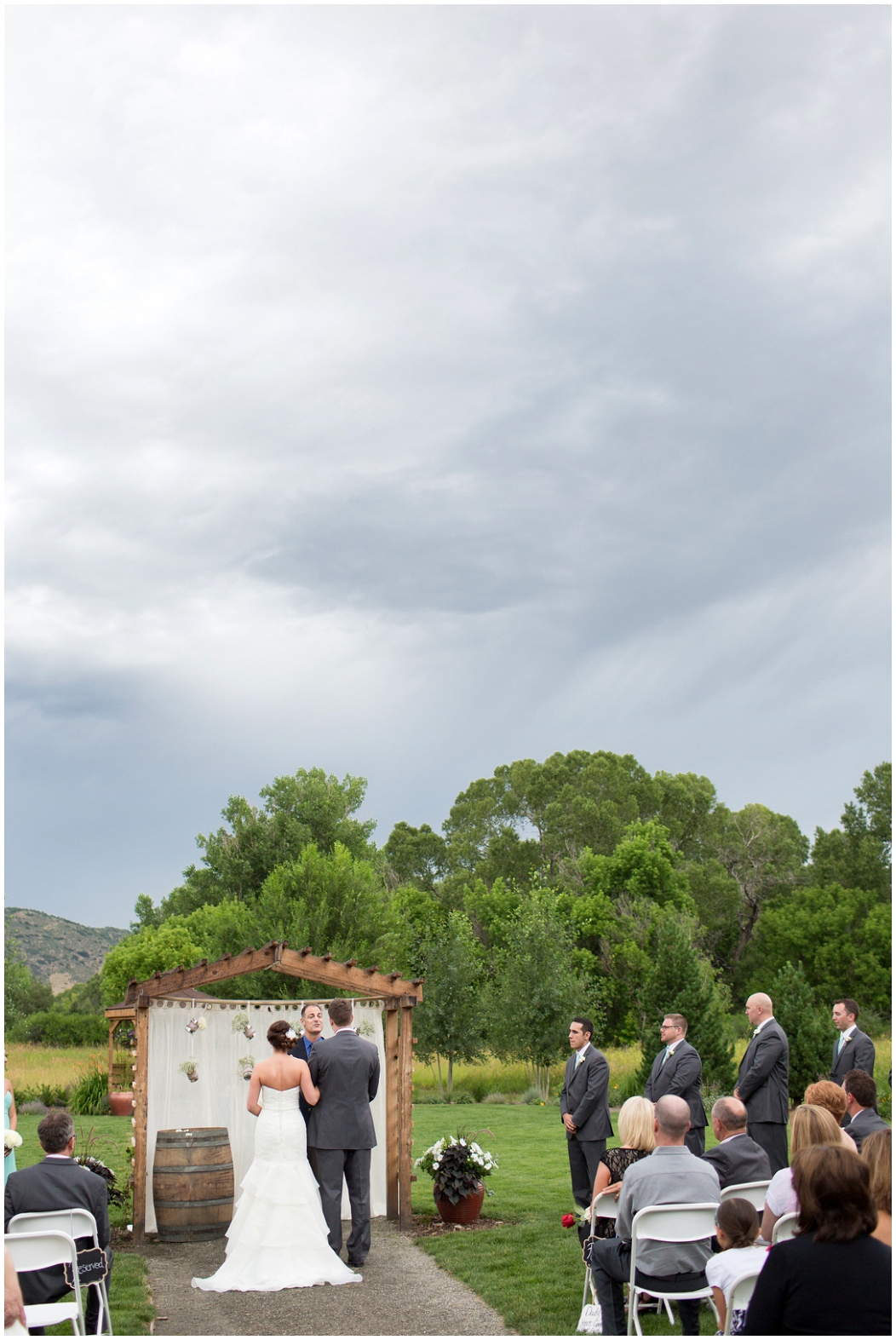 picture of chatfield botanic gardens wedding ceremony