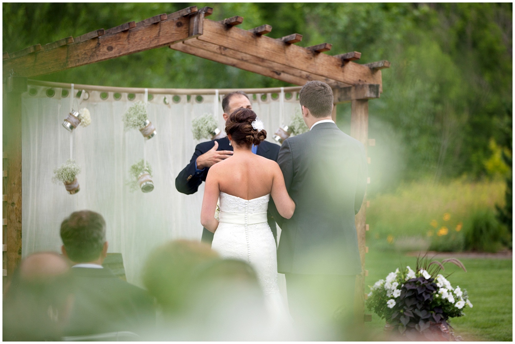 picture of chatfield botanic gardens wedding ceremony
