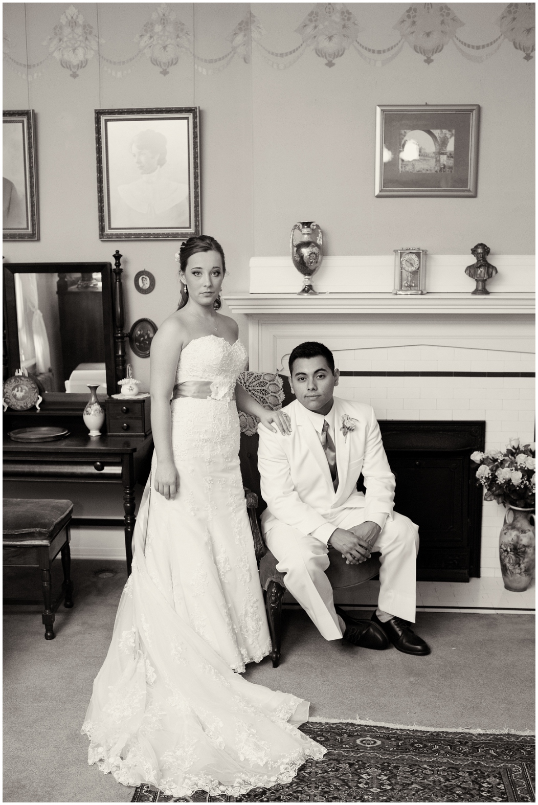 picture of colorado mansion wedding