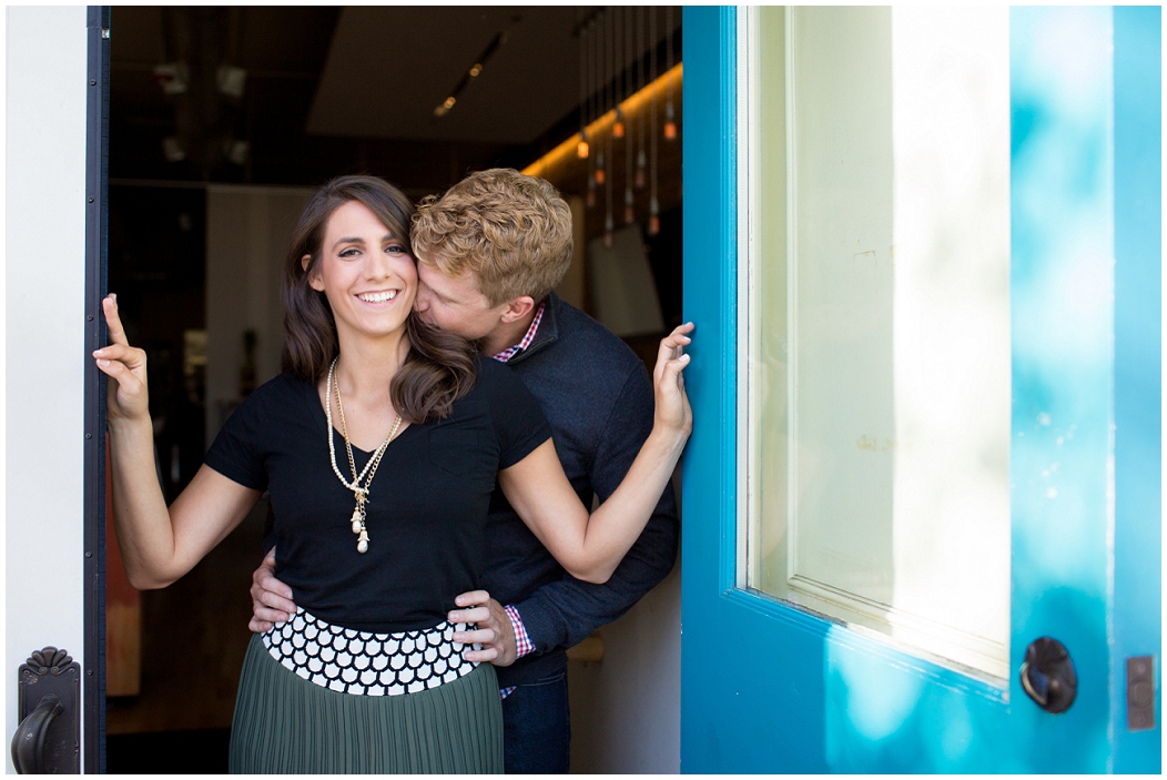 picture of pearl street engagement photos