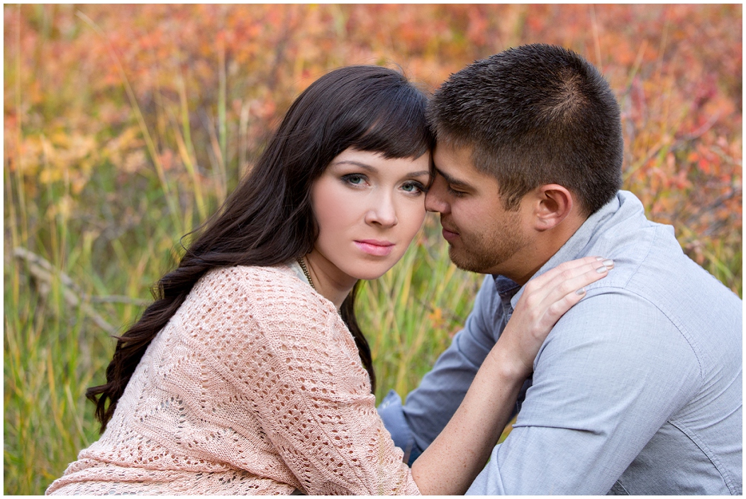 picture of fall engagement photos