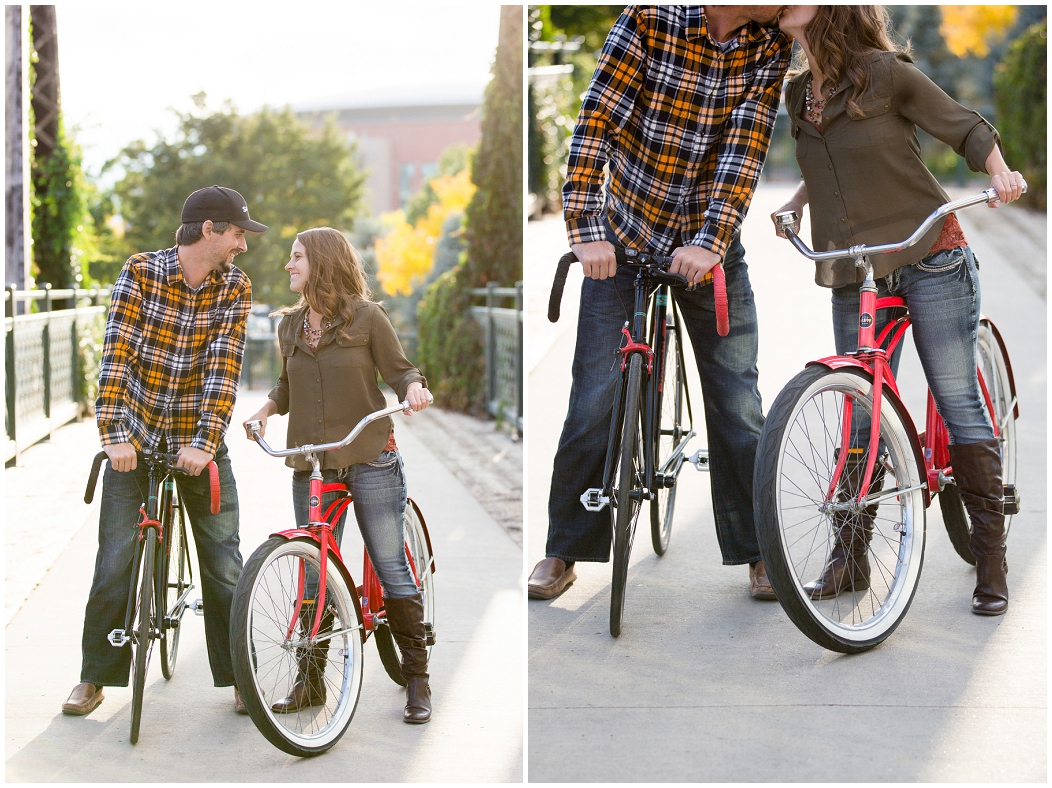 picture of Denver engagement photos with bicycles