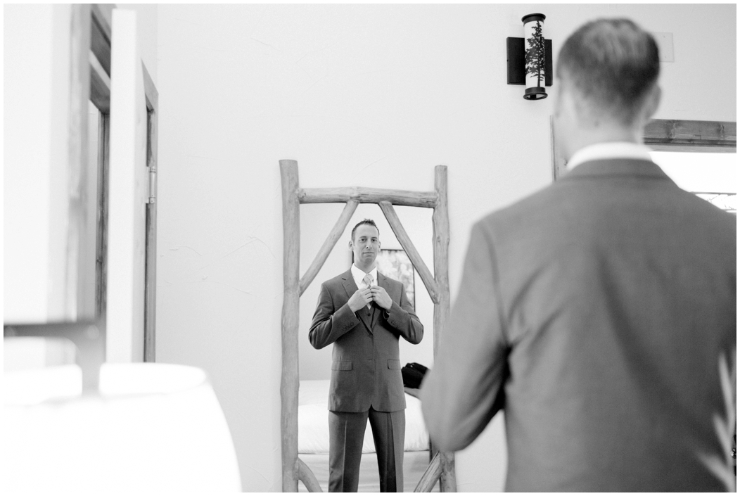 picture of groom getting ready at Lodge at Breckenridge