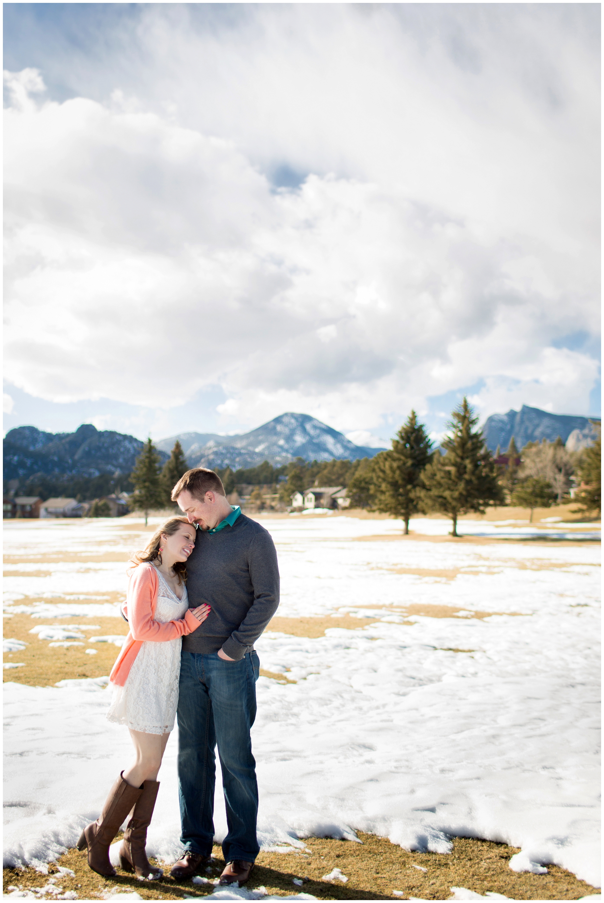 picture of Estes Park engagement photos