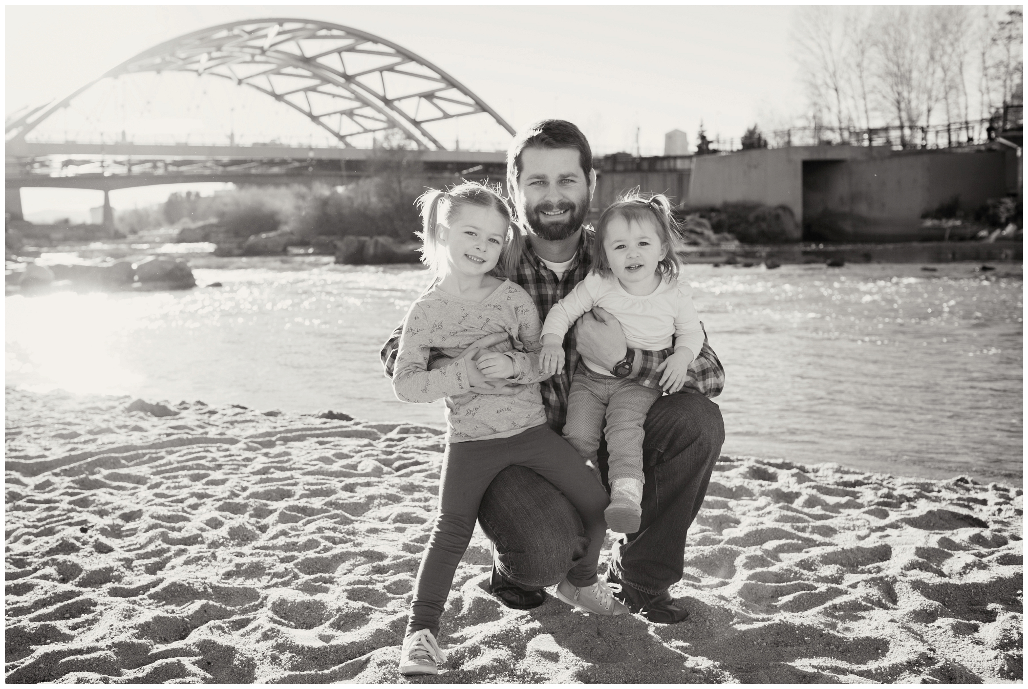 picture of Colorado family photography at Riverside Park 
