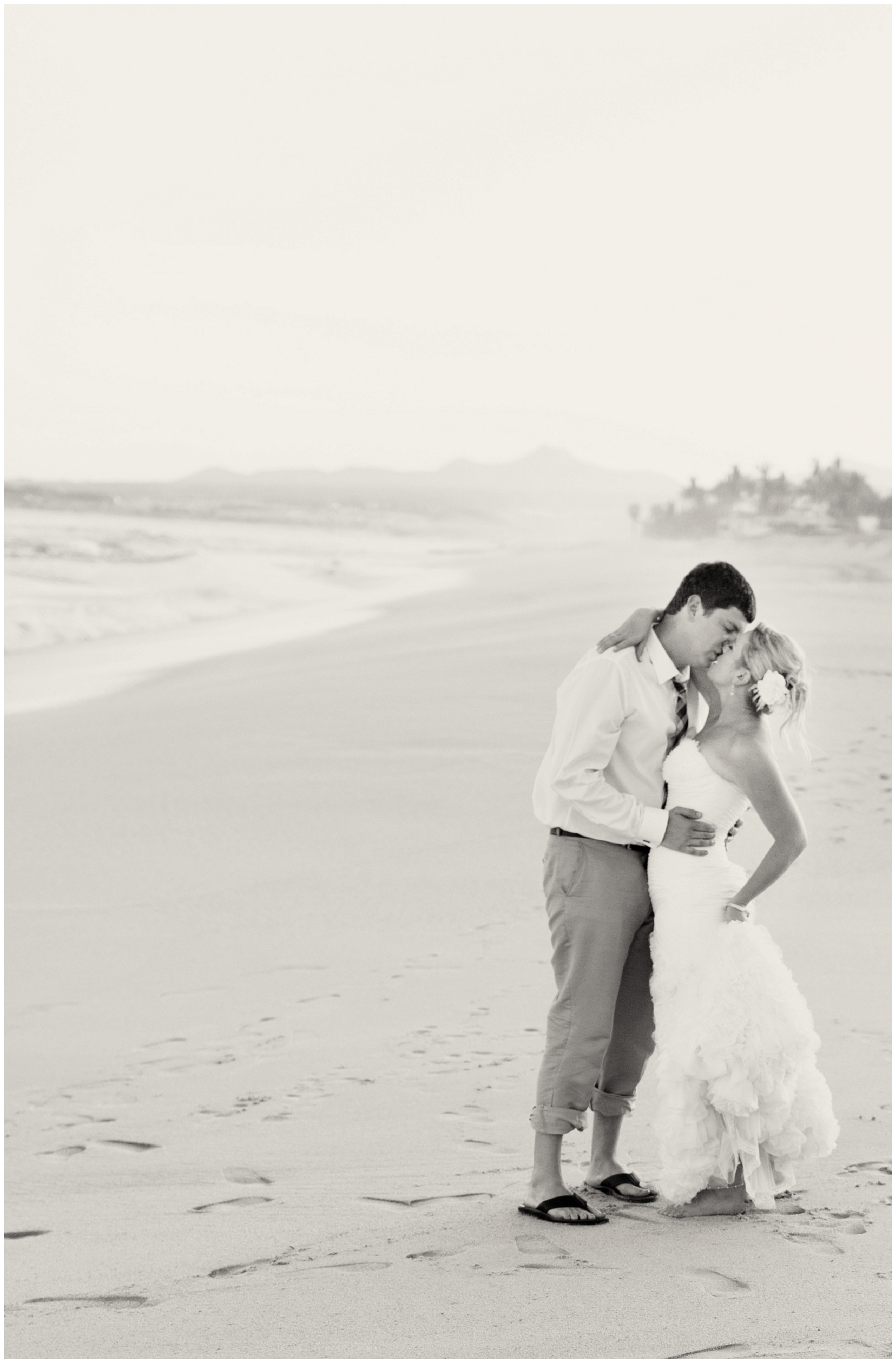 picture of beach destination wedding photography 