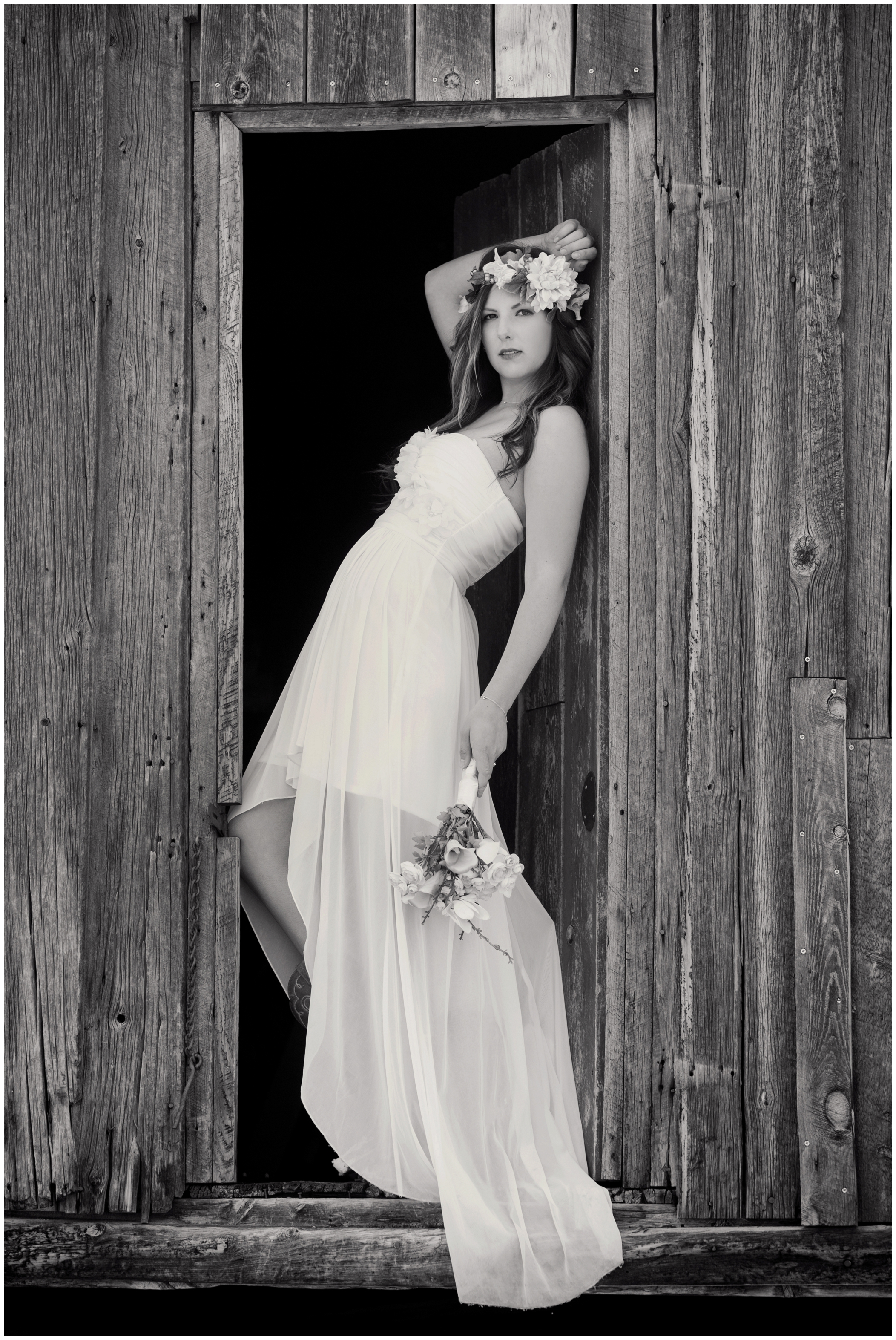 picture of boho bride with floral crown