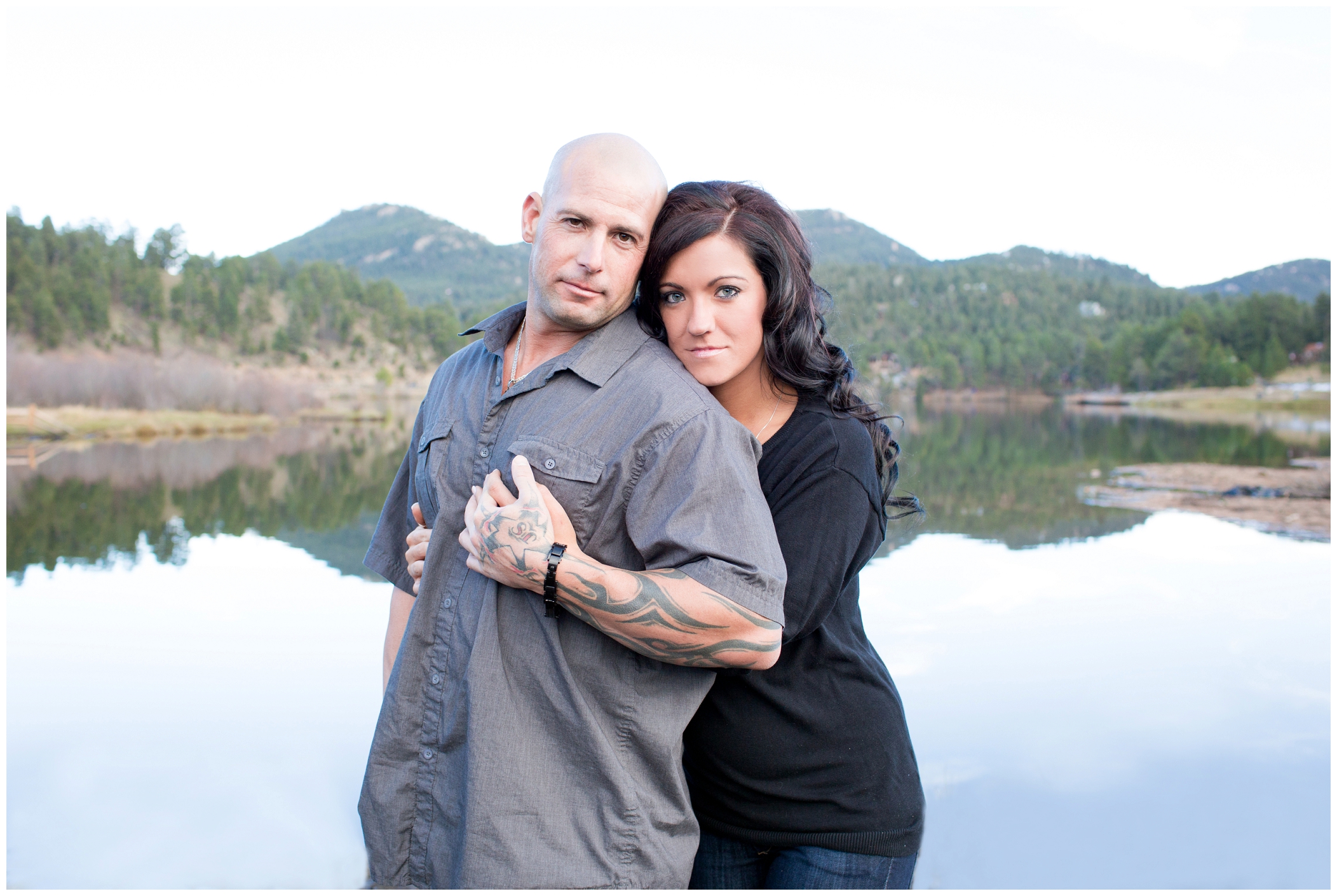 pcture of Colorado mountain engagement photography 