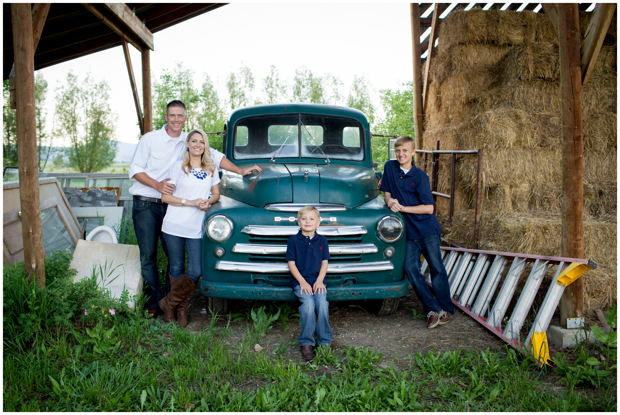 picture of Longmont family photography at Lone Hawk Farm