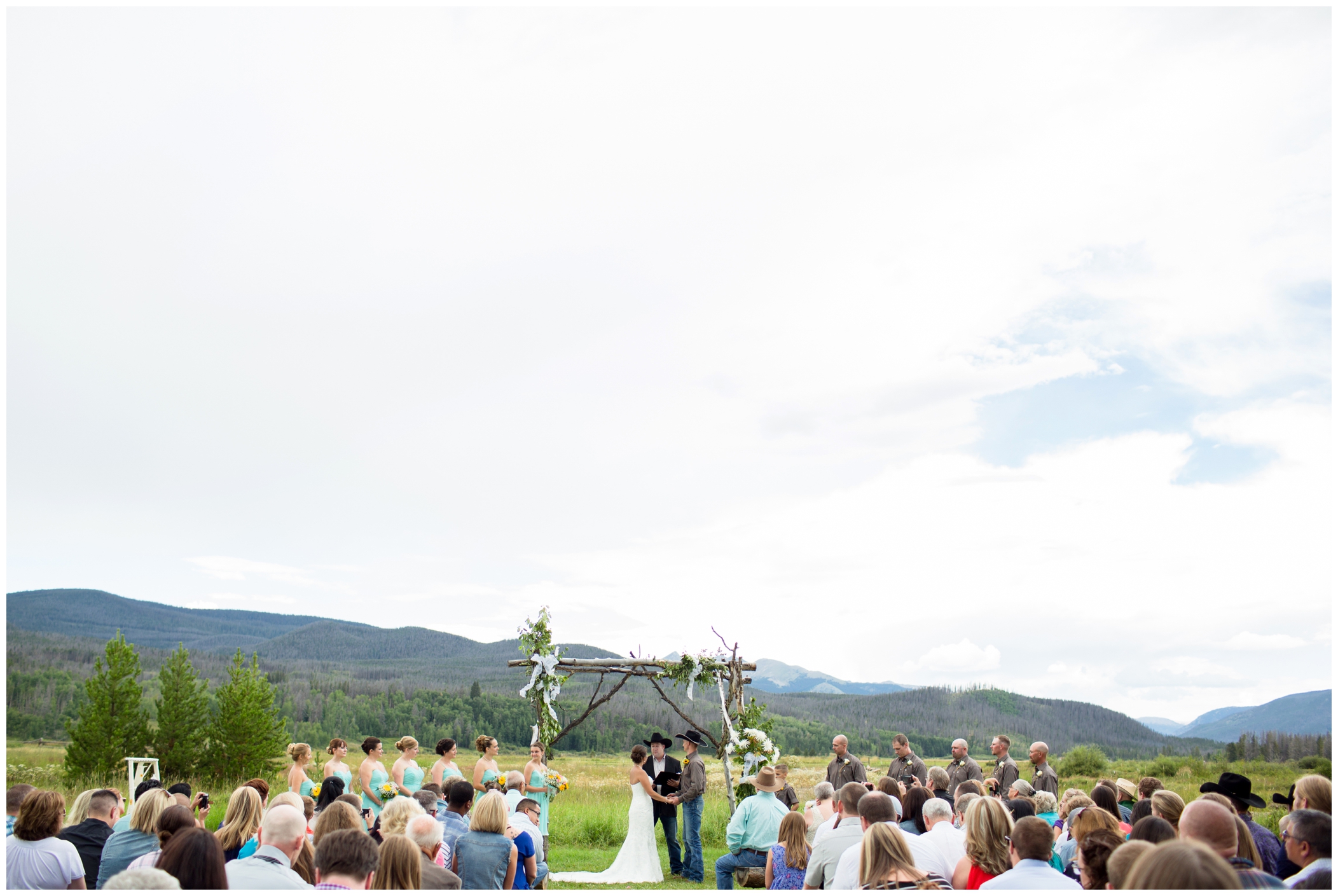 colorado mountain wedding ceremony