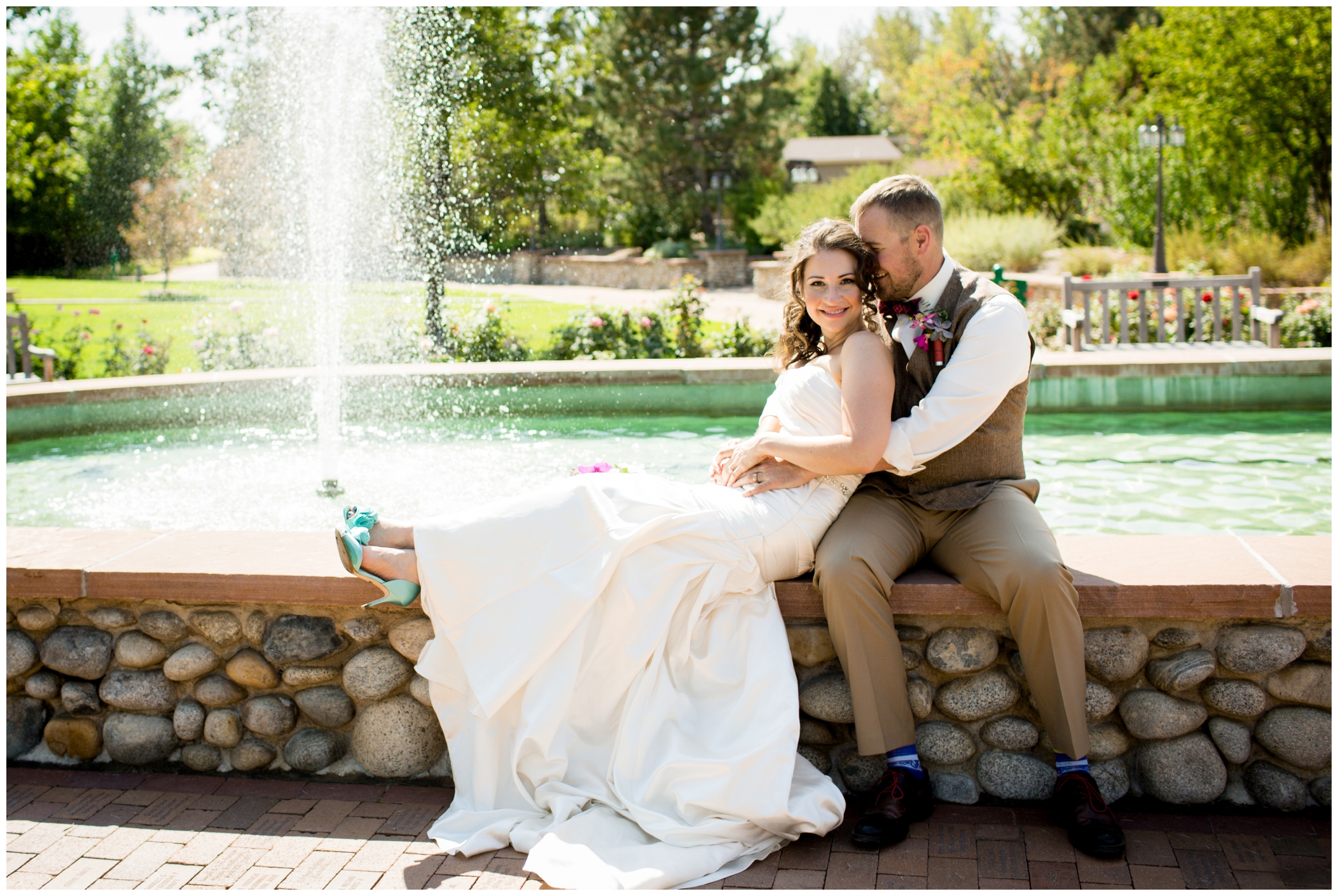 Colorado wedding photography at Hudson Gardens 