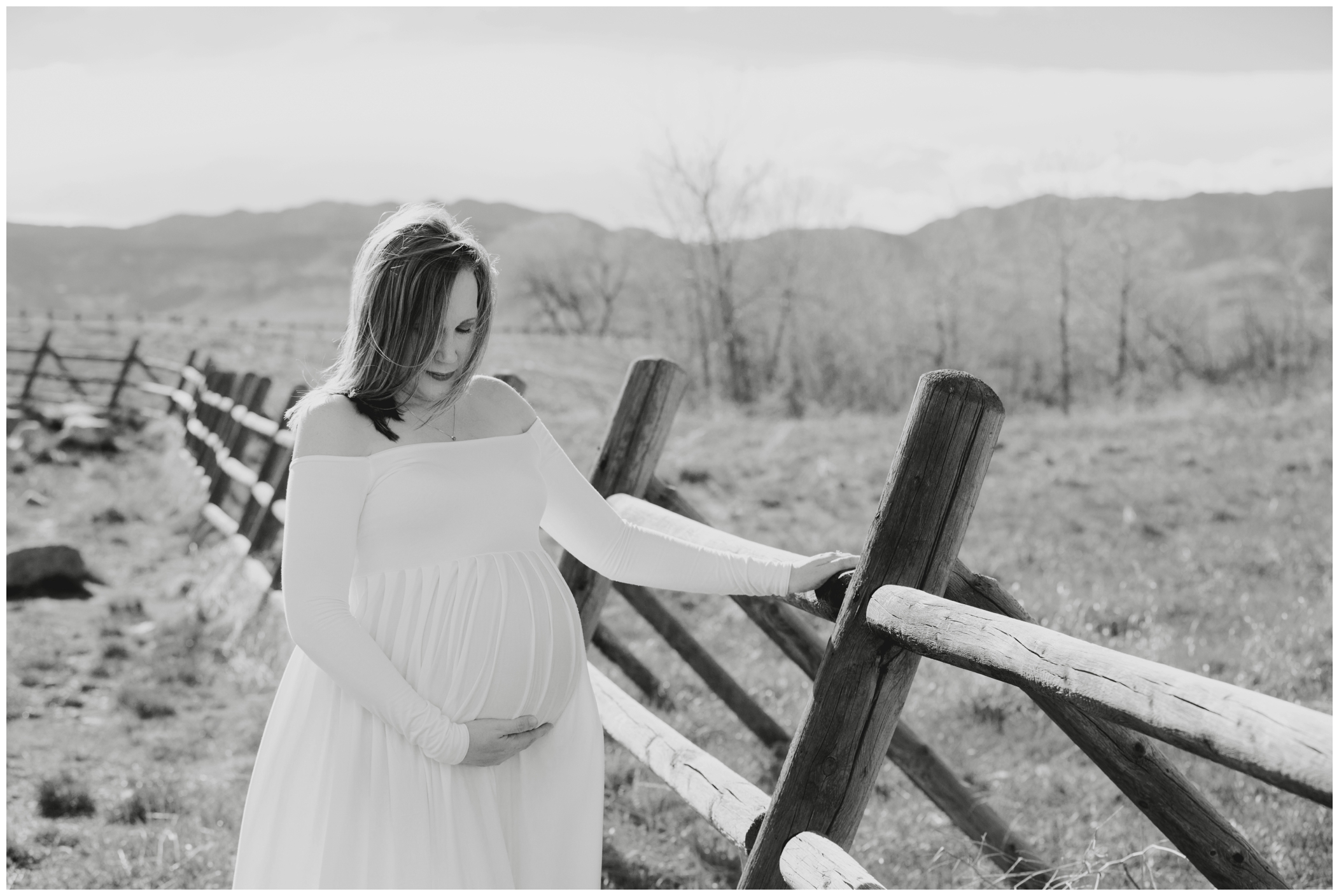 Colorado maternity photo inspiration by Plum Pretty Photography