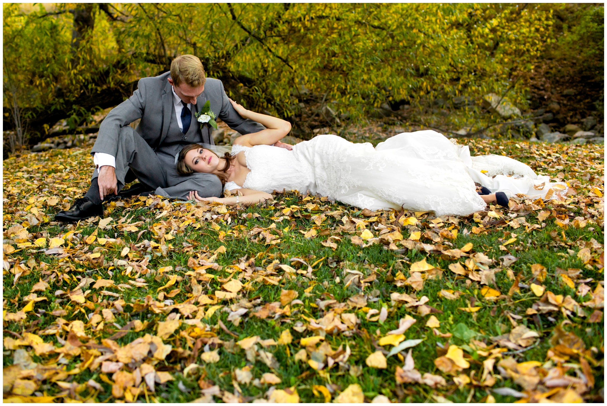 fall Colorado wedding photos at Wedgewood Event Center