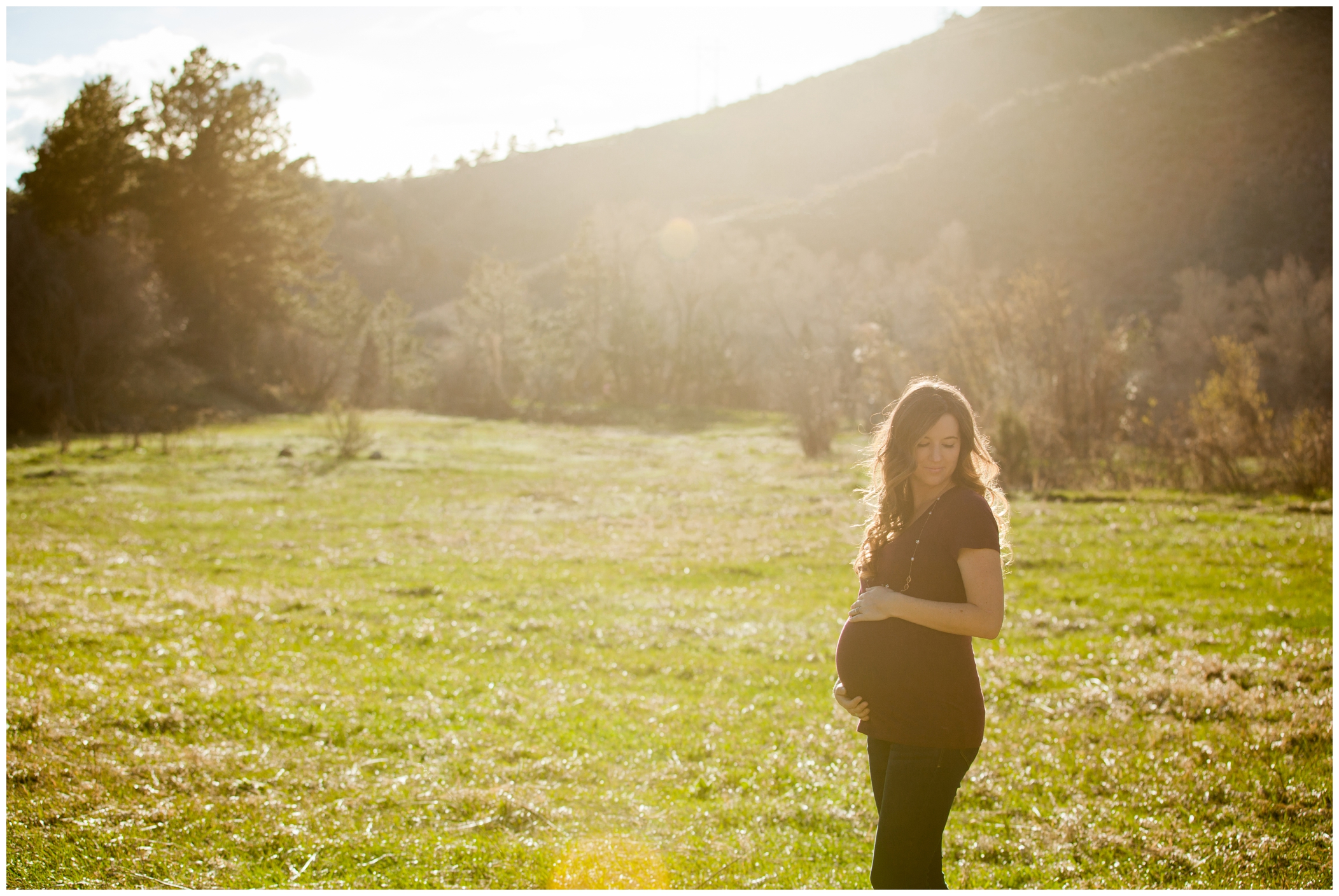Colorado maternity photographer Plum Pretty Photography
