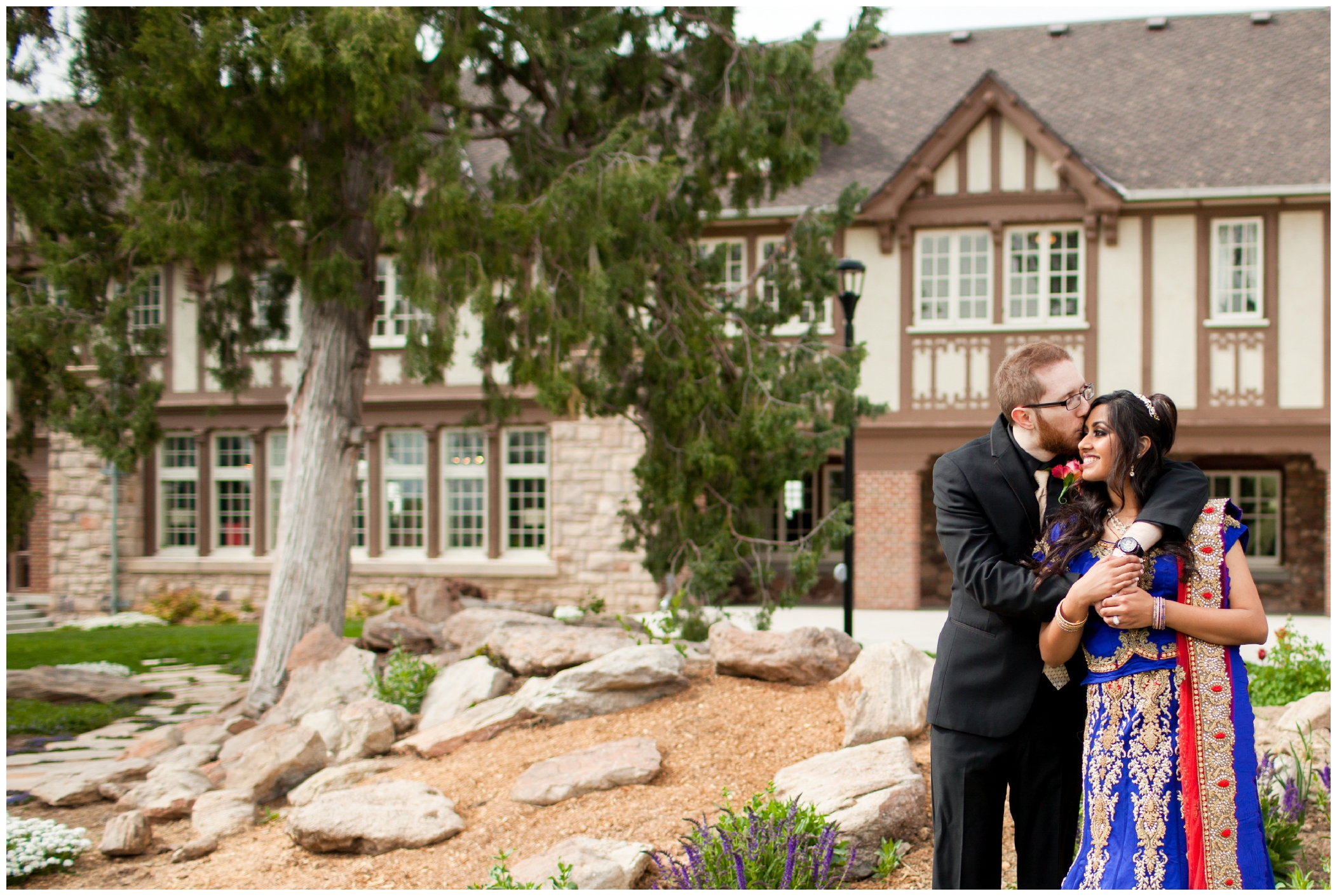 Colorado wedding photos at Highlands Ranch mansion wedding 
