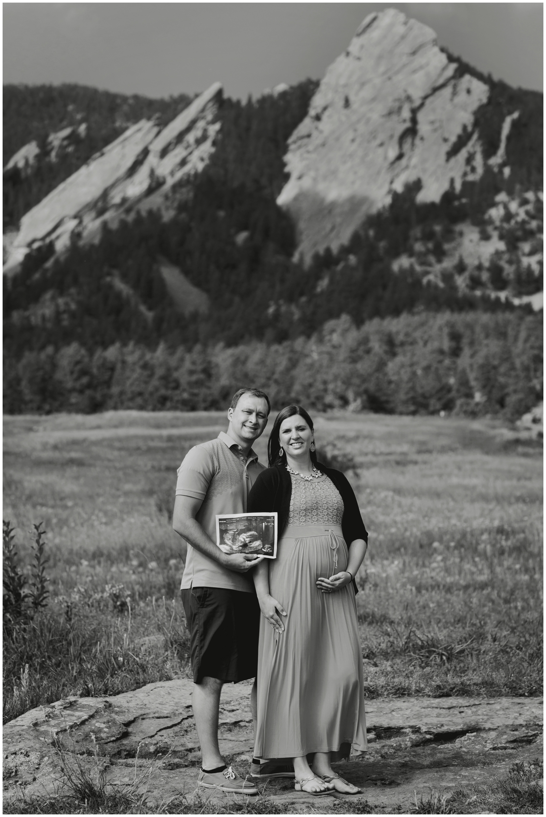 Colorado maternity photos in Boulder