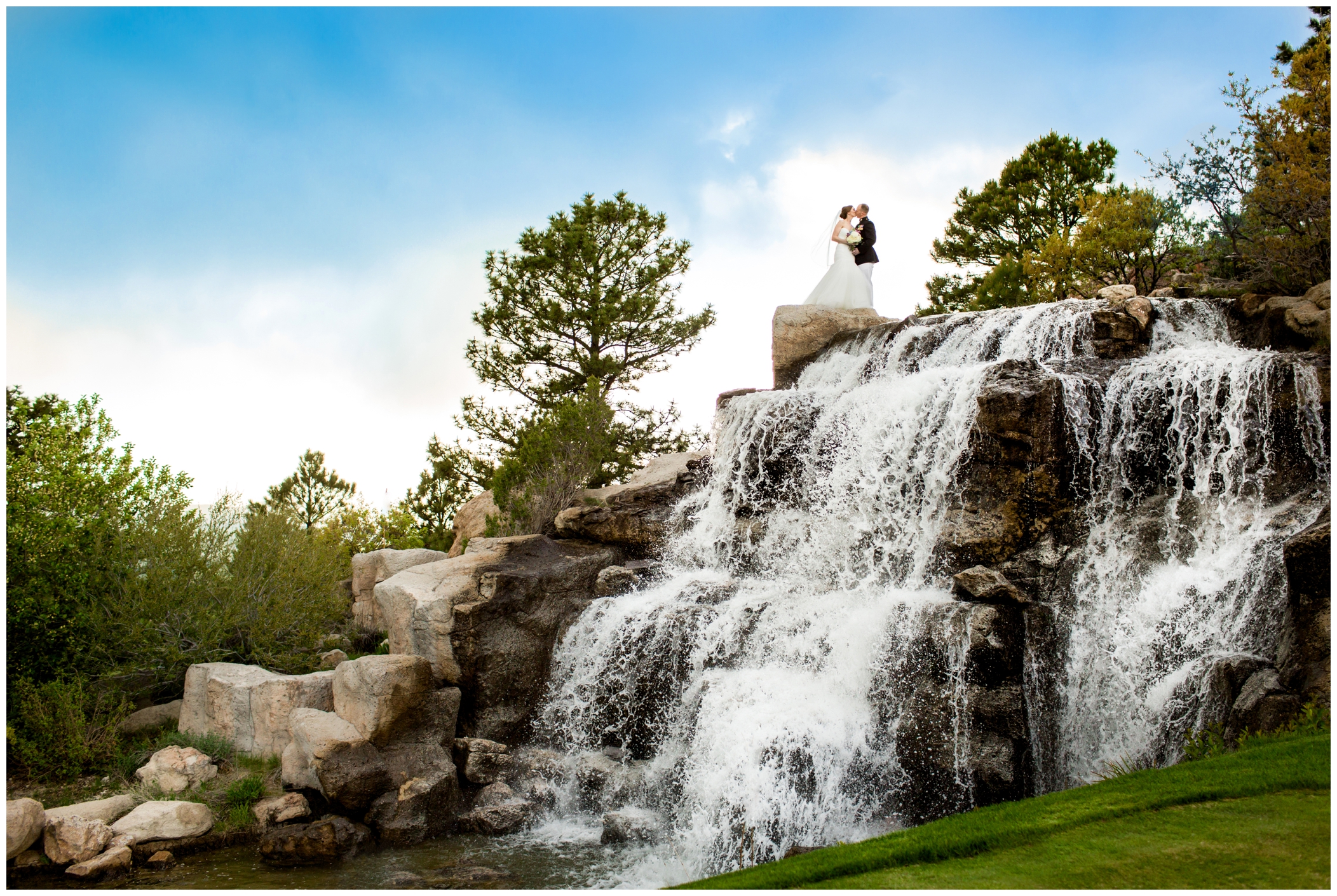 Sanctuary Golf Course wedding photos by Colorado photographer Plum Pretty Photography