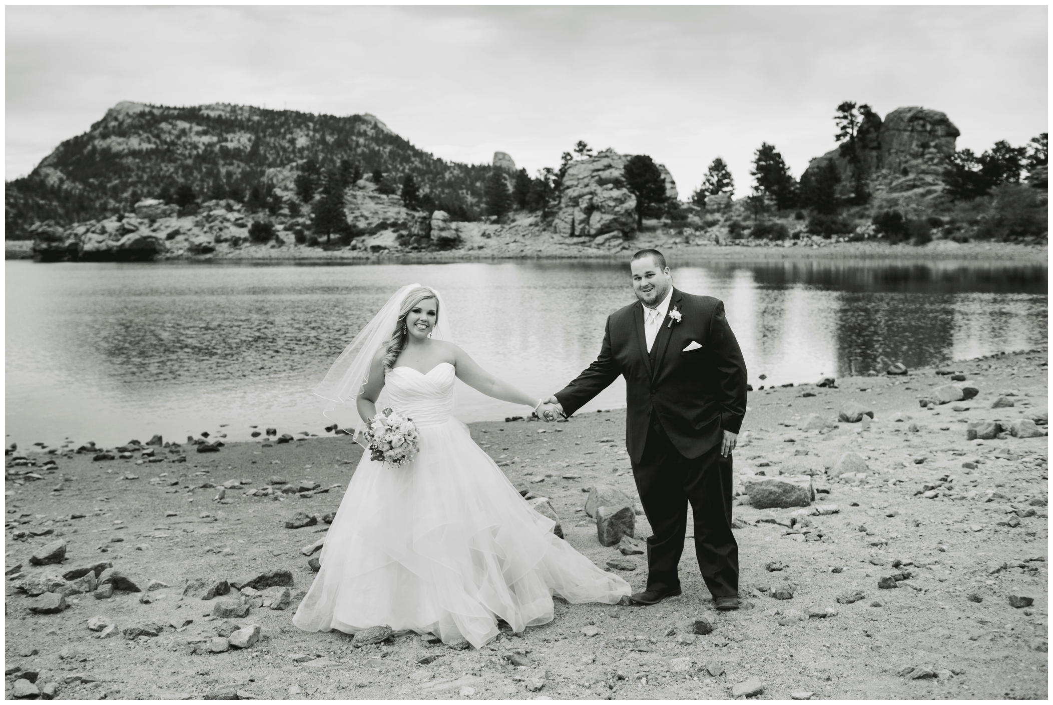 lake wedding photos by Colorado wedding photographer Plum Pretty Photography 