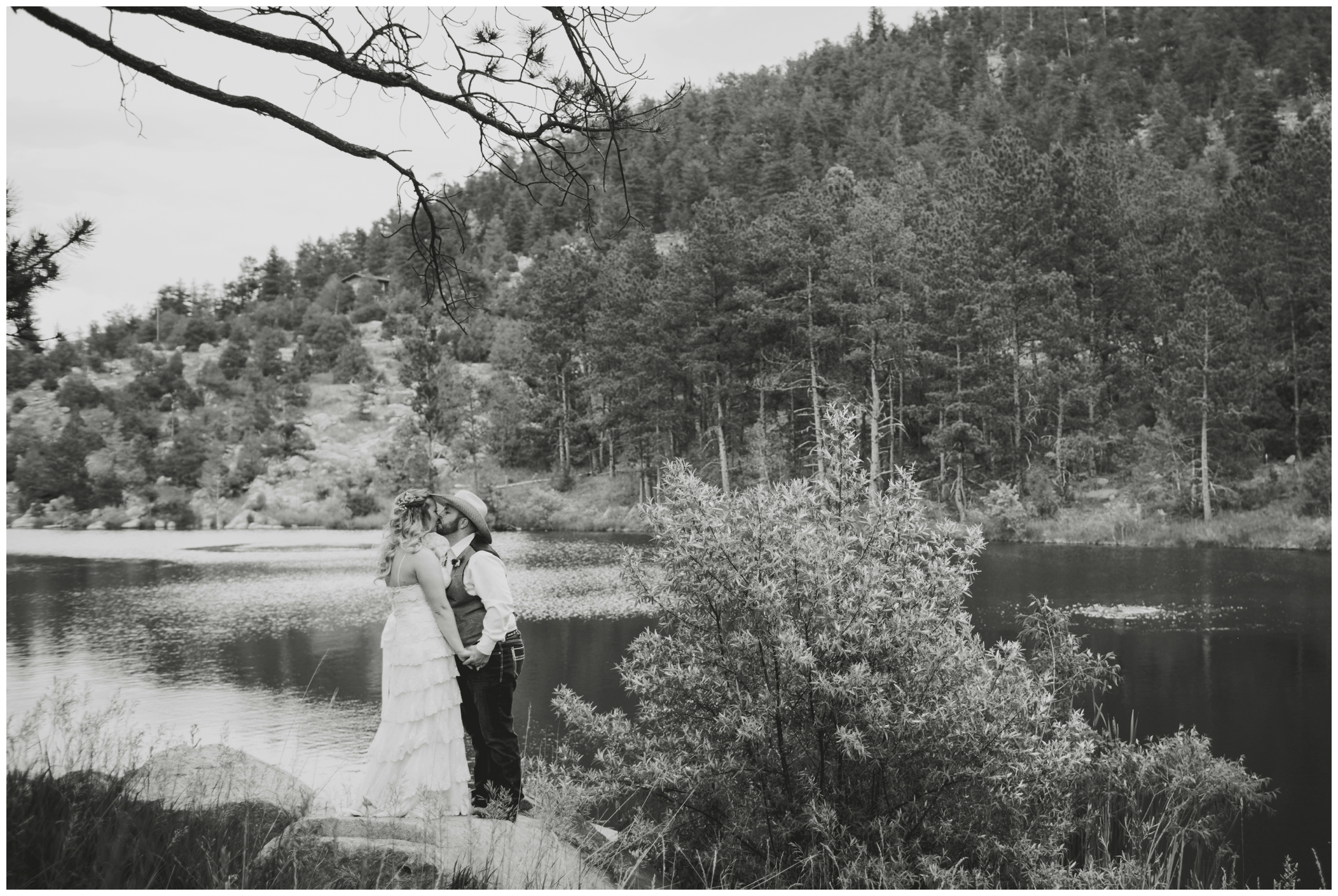 Mon Cheri wedding in Lyons, Colorado by Estes Park photographer Plum Pretty Photography 