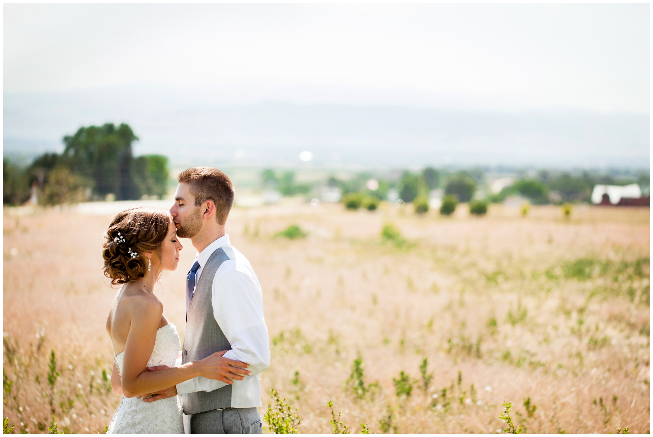 Colorado wedding photos at Windsong Estate