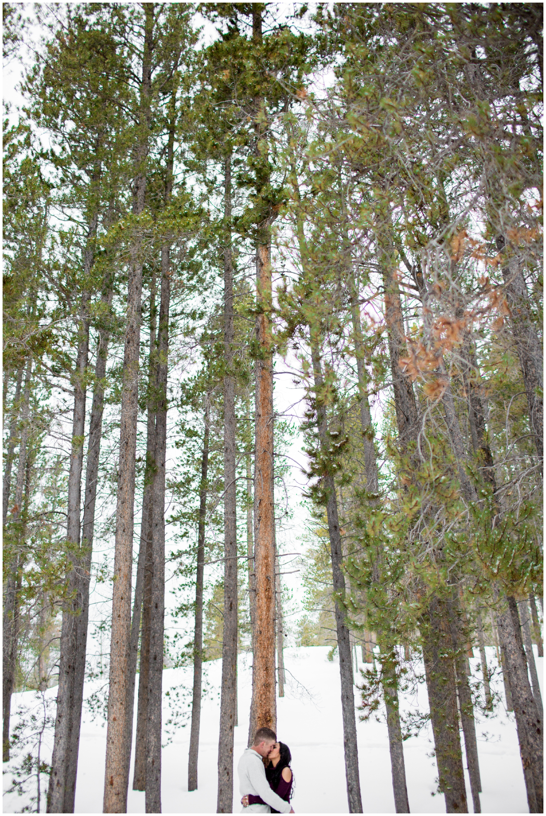 Colorado mountain engagement pictures 