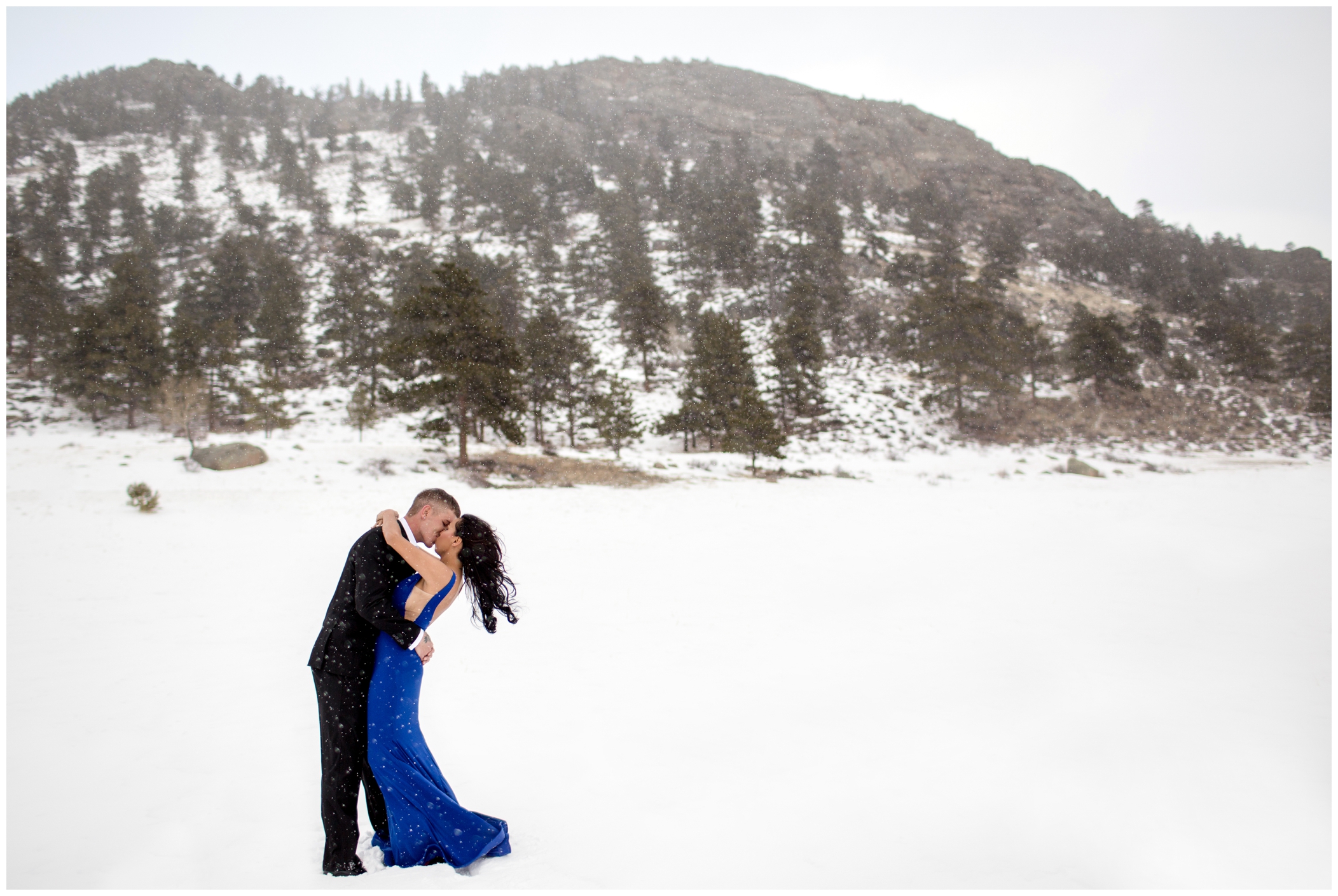 Colorado snowy engagement photos in Rocky Mountain National Park by Plum Pretty Photography 