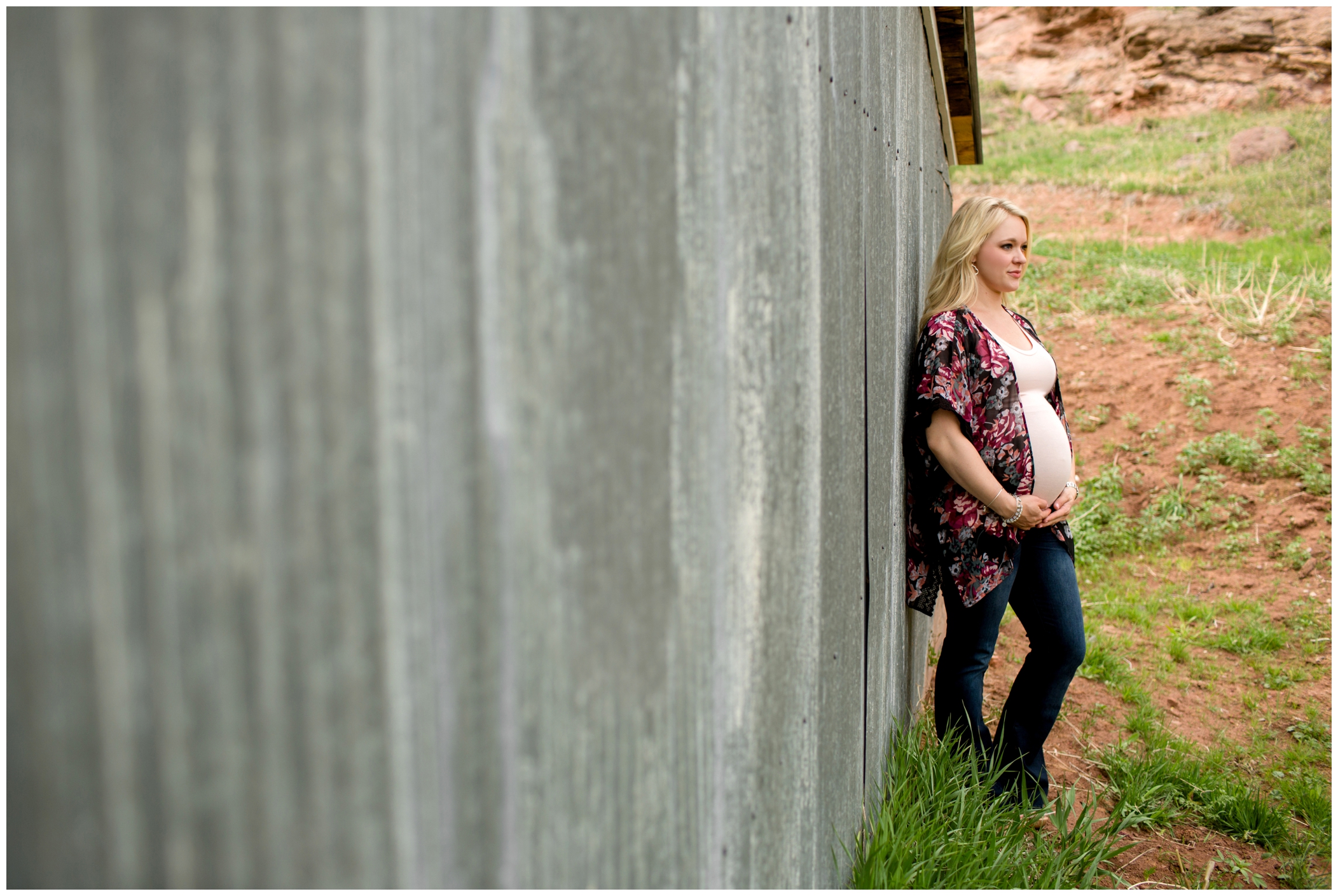 Ft. Collins maternity photos by Plum Pretty Photography 
