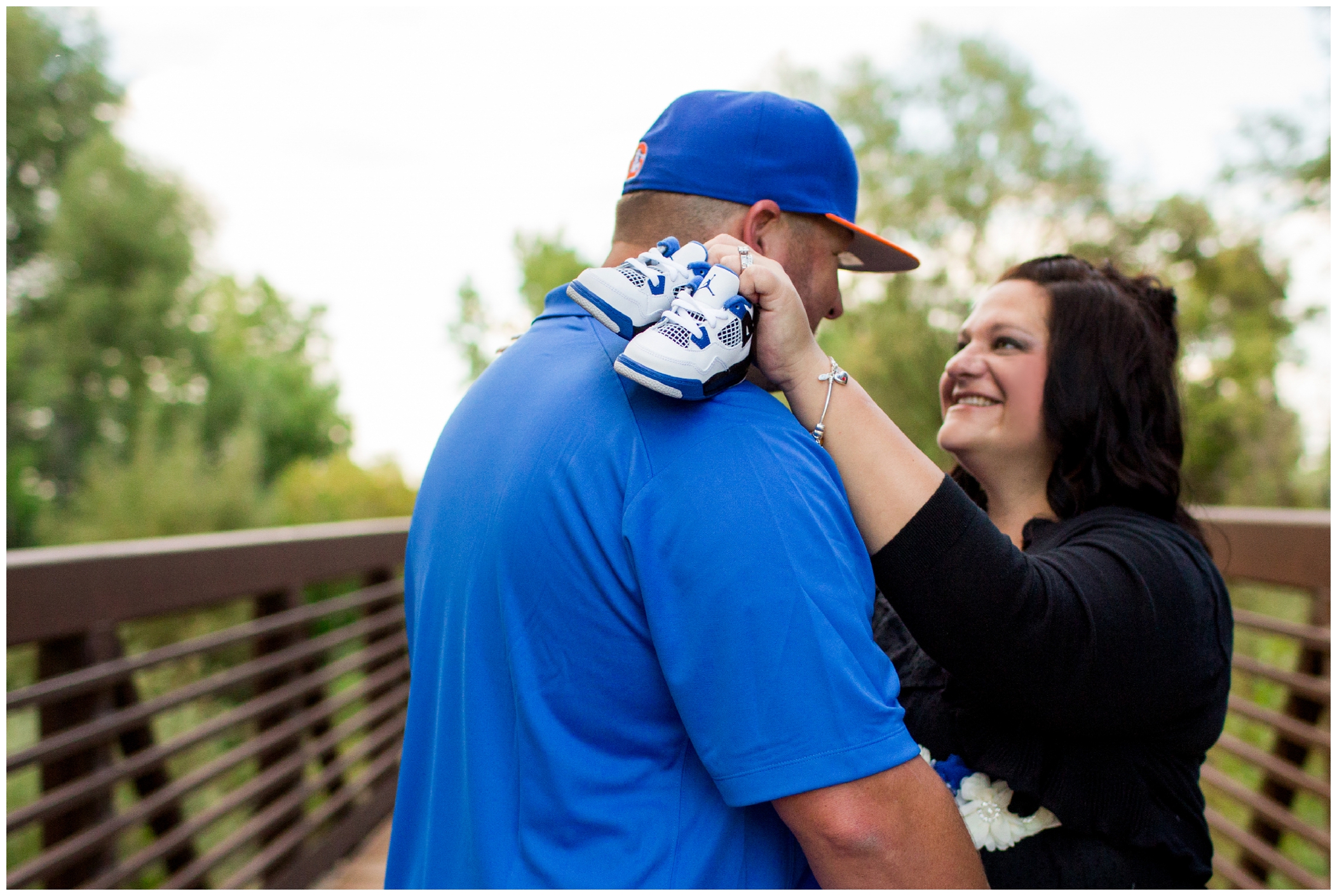 Longmont maternity photos at Golden Ponds by Colorado photographer Plum Pretty Photography