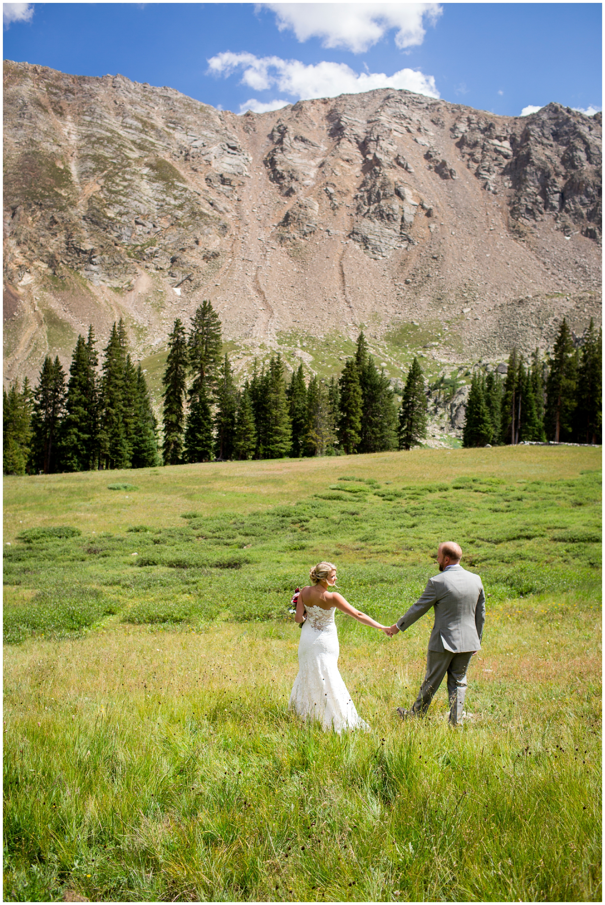 Black Mountain Lodge Arapahoe Basin Colorado wedding photographs 