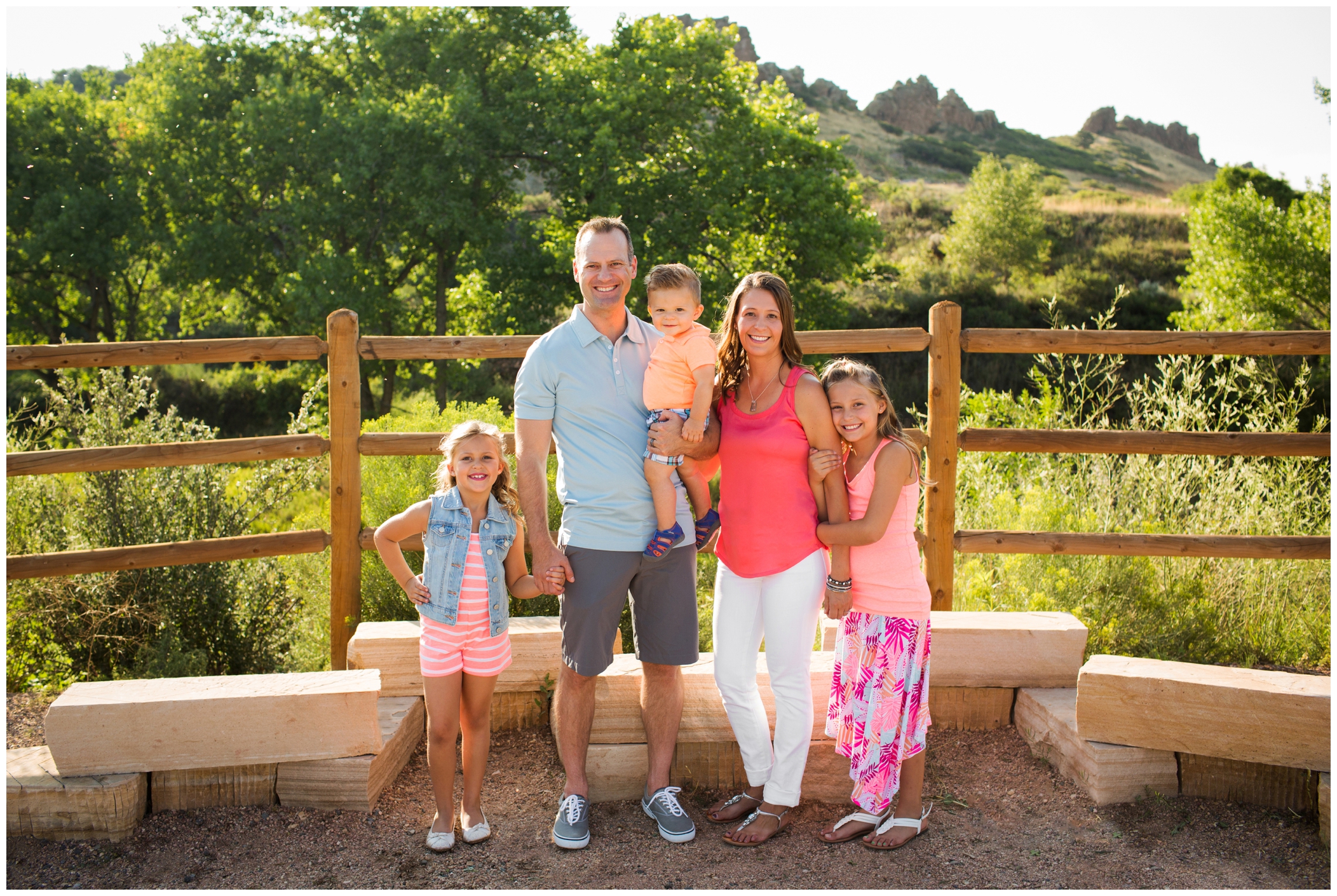 family photo inspiration by Loveland Colorado photographer Plum Pretty Photography 