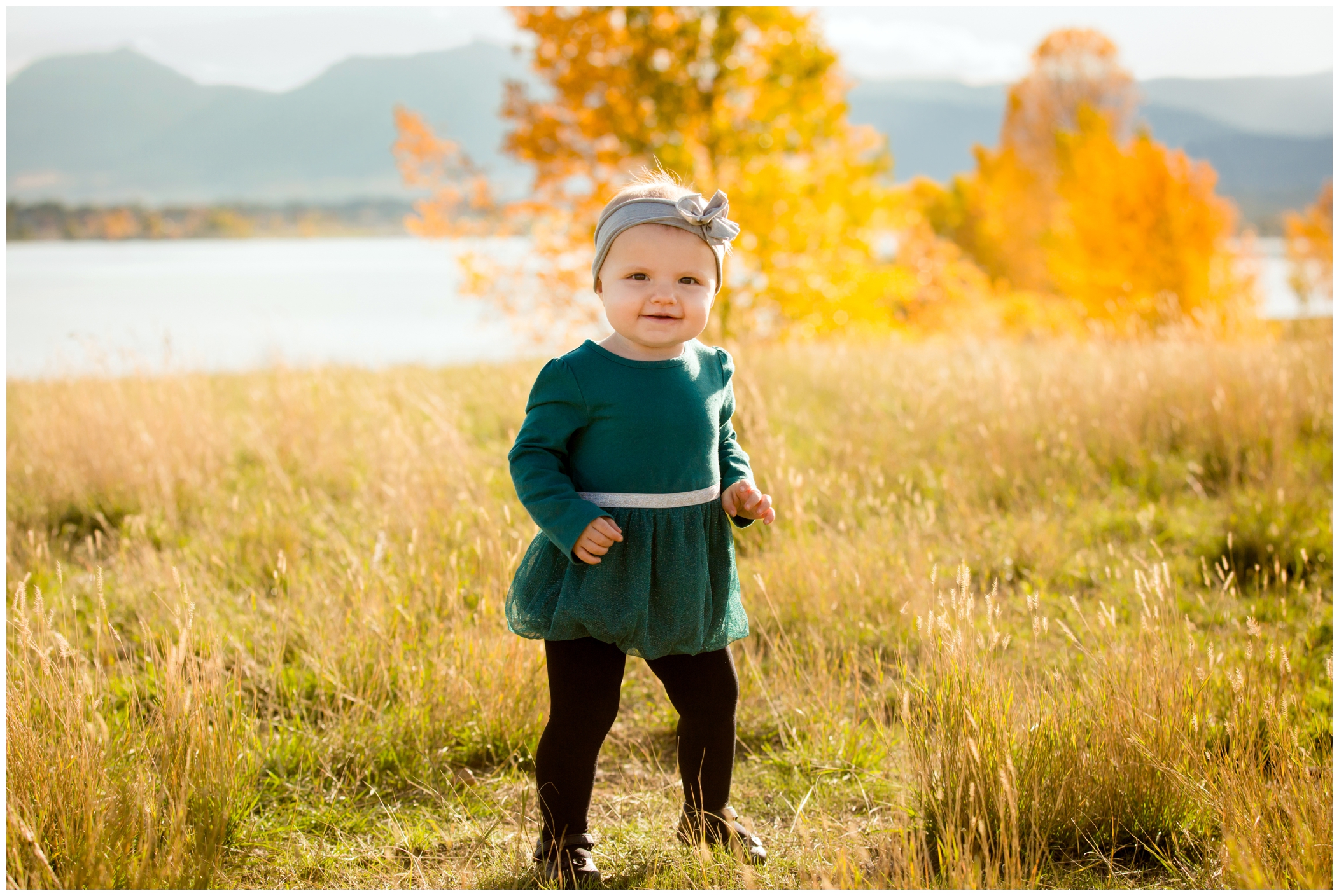 Longmont Colorado family pictures during fall season 