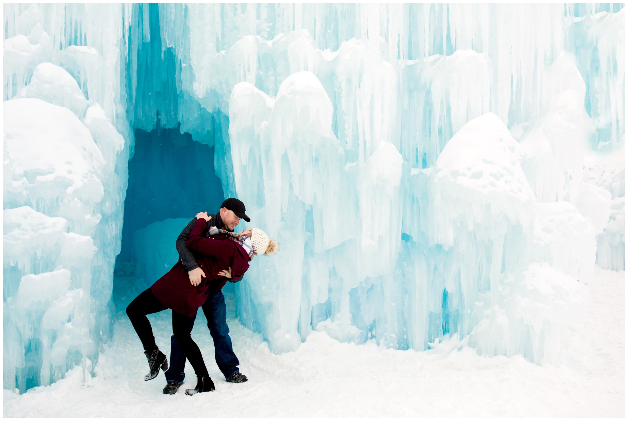 Colorado winter engagement photography inspiration in the snow