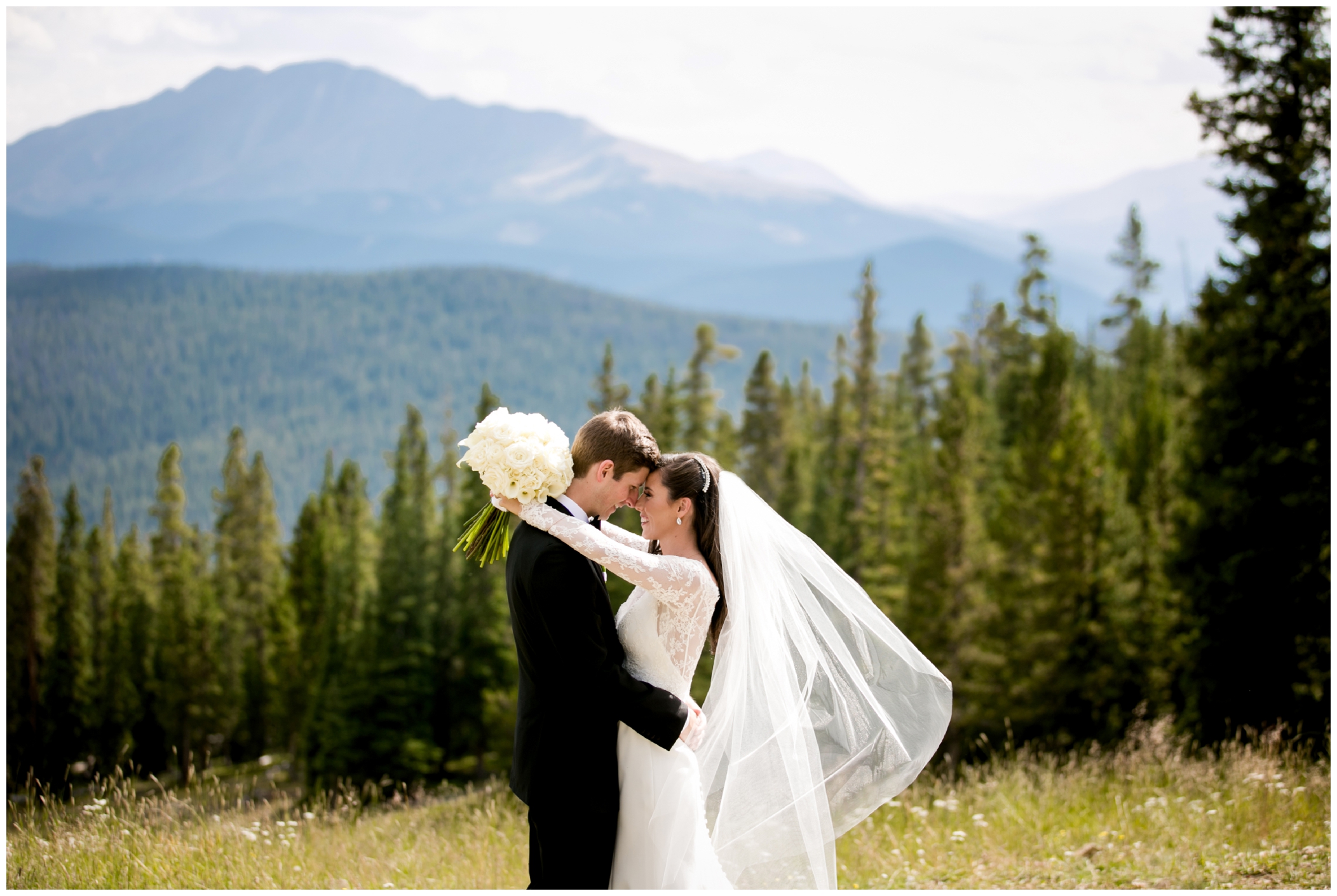 Timber Ridge Keystone wedding photos by award winning Colorado elopement photographer Plum Pretty Photography