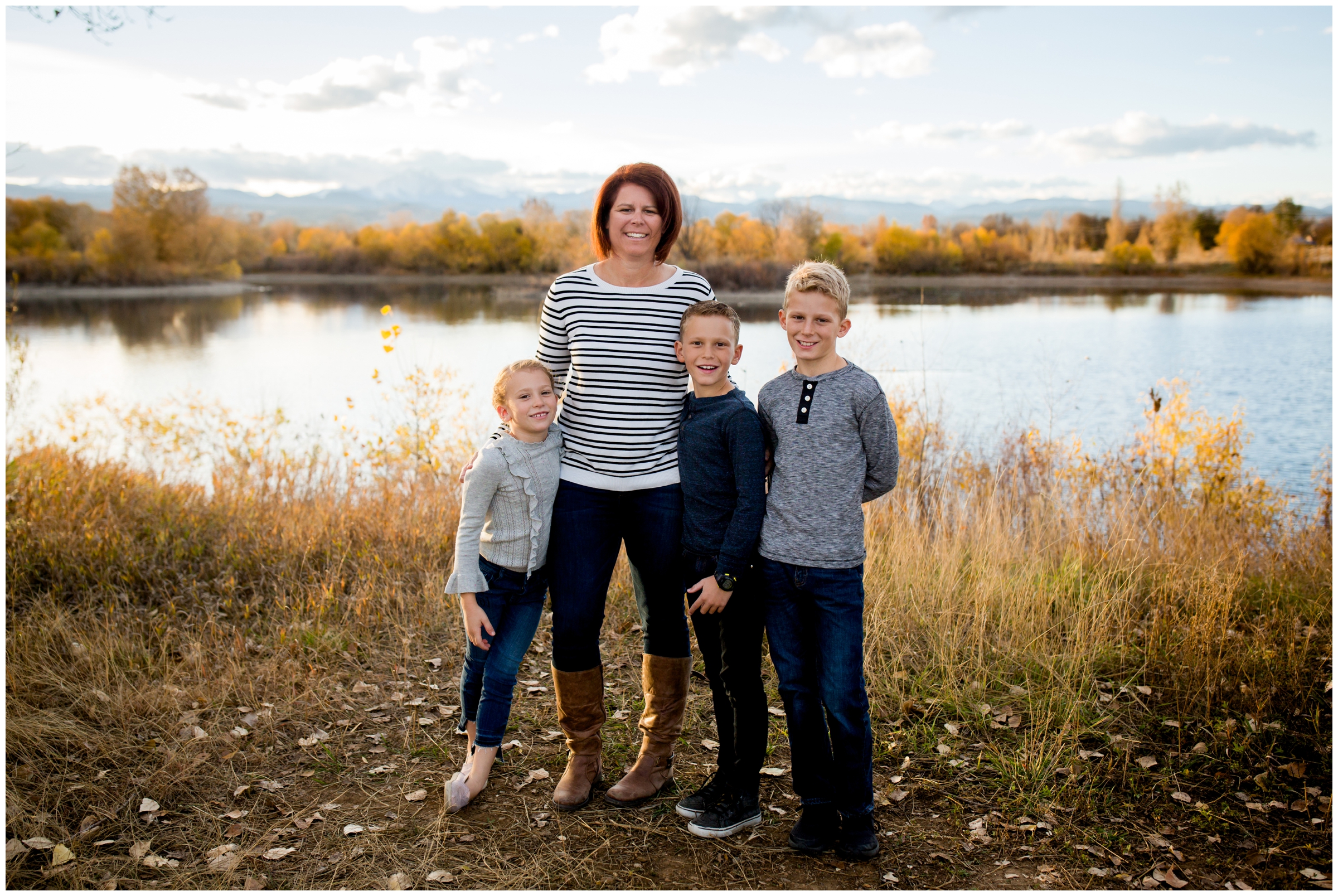 mommy and me Longmont photography session at Golden Ponds Nature Area 