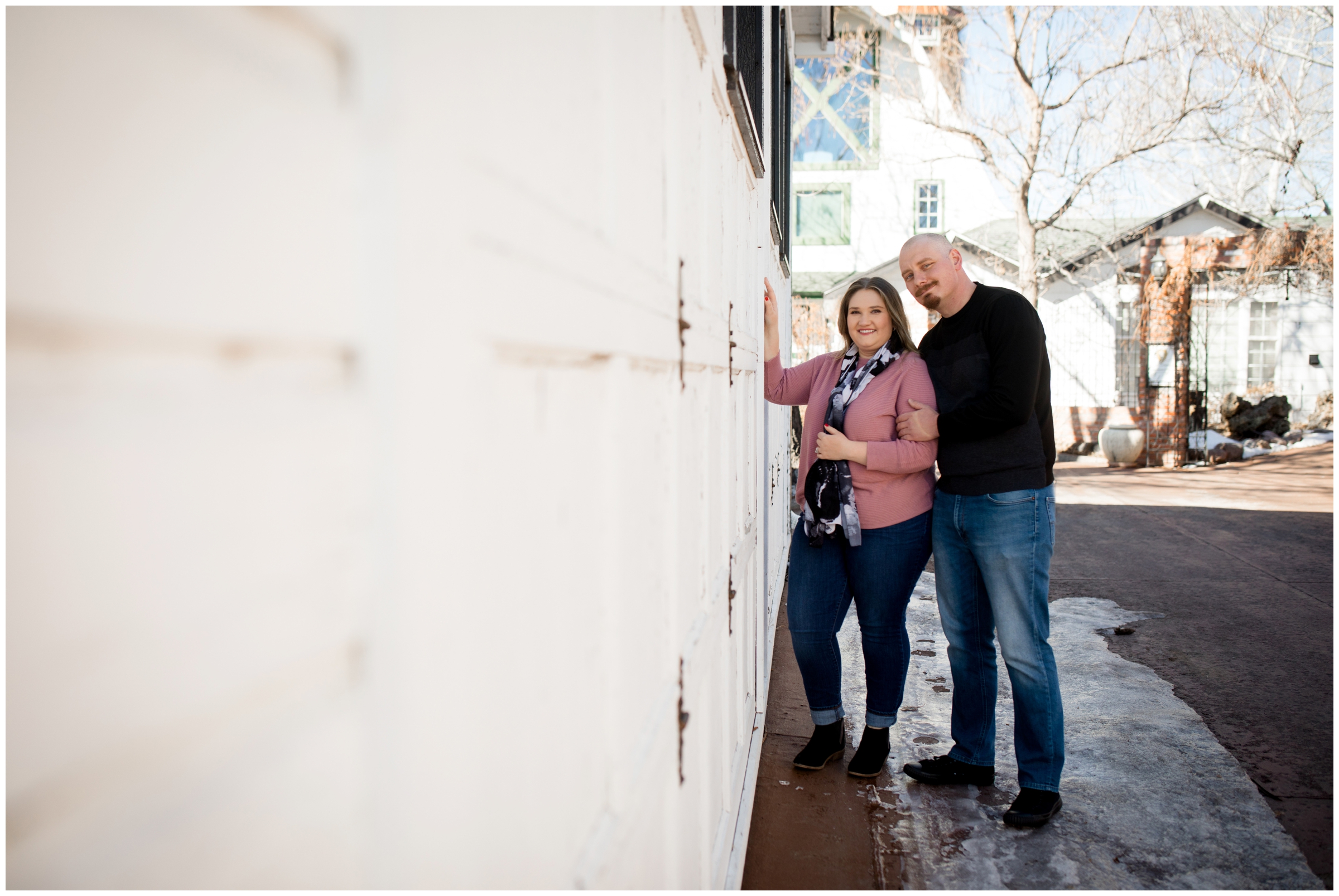 Colorado rustic barn engagement pictures by Lafayette photographer Plum Pretty Photography 