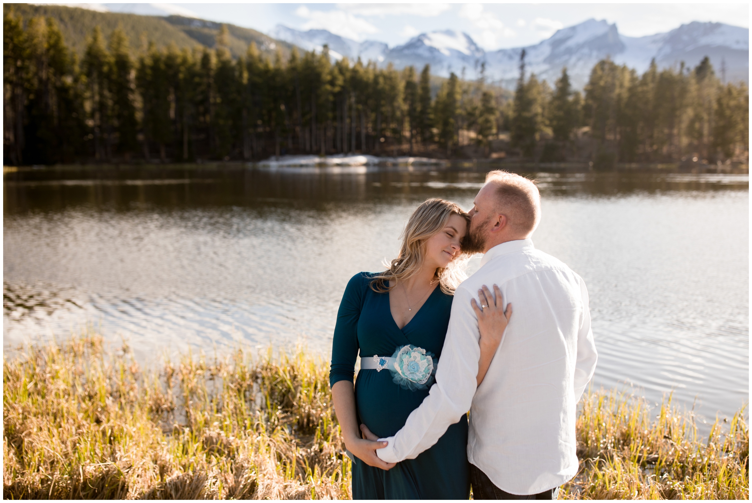 Colorado lake maternity photography inspiration 