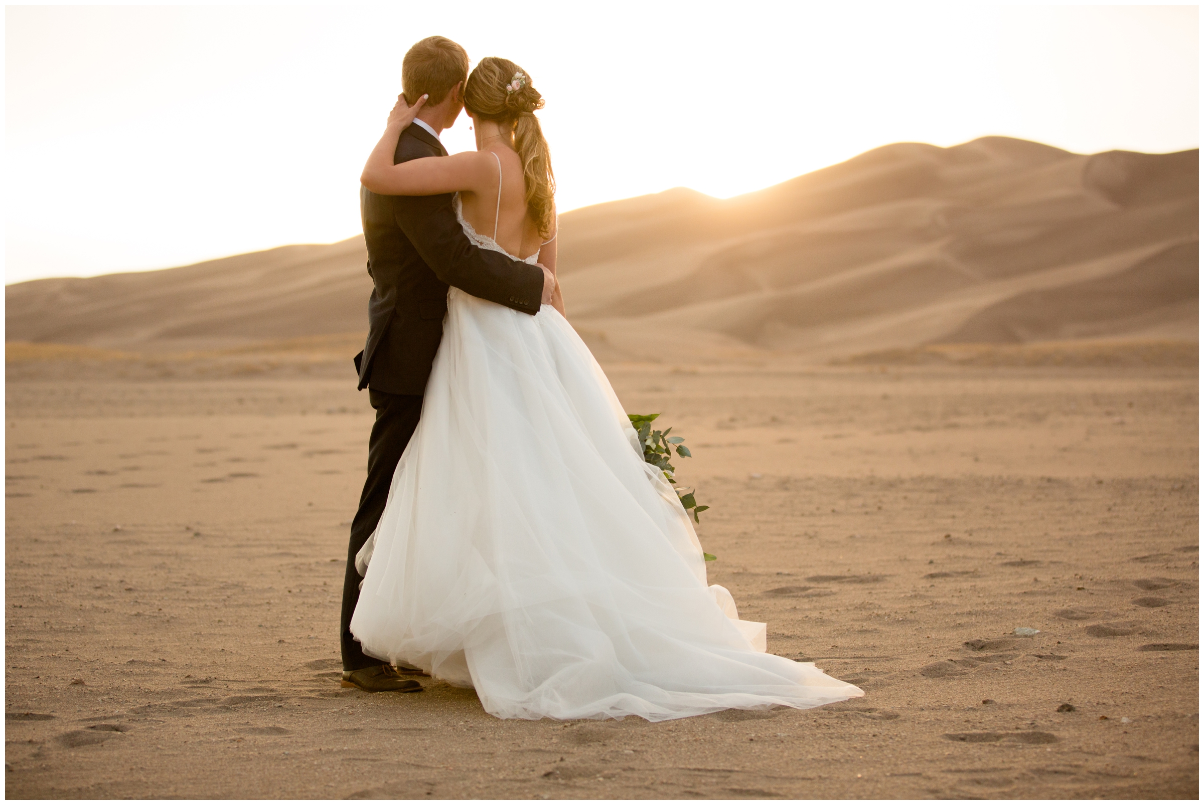 golden hour elopement photography in Southern Colorado 