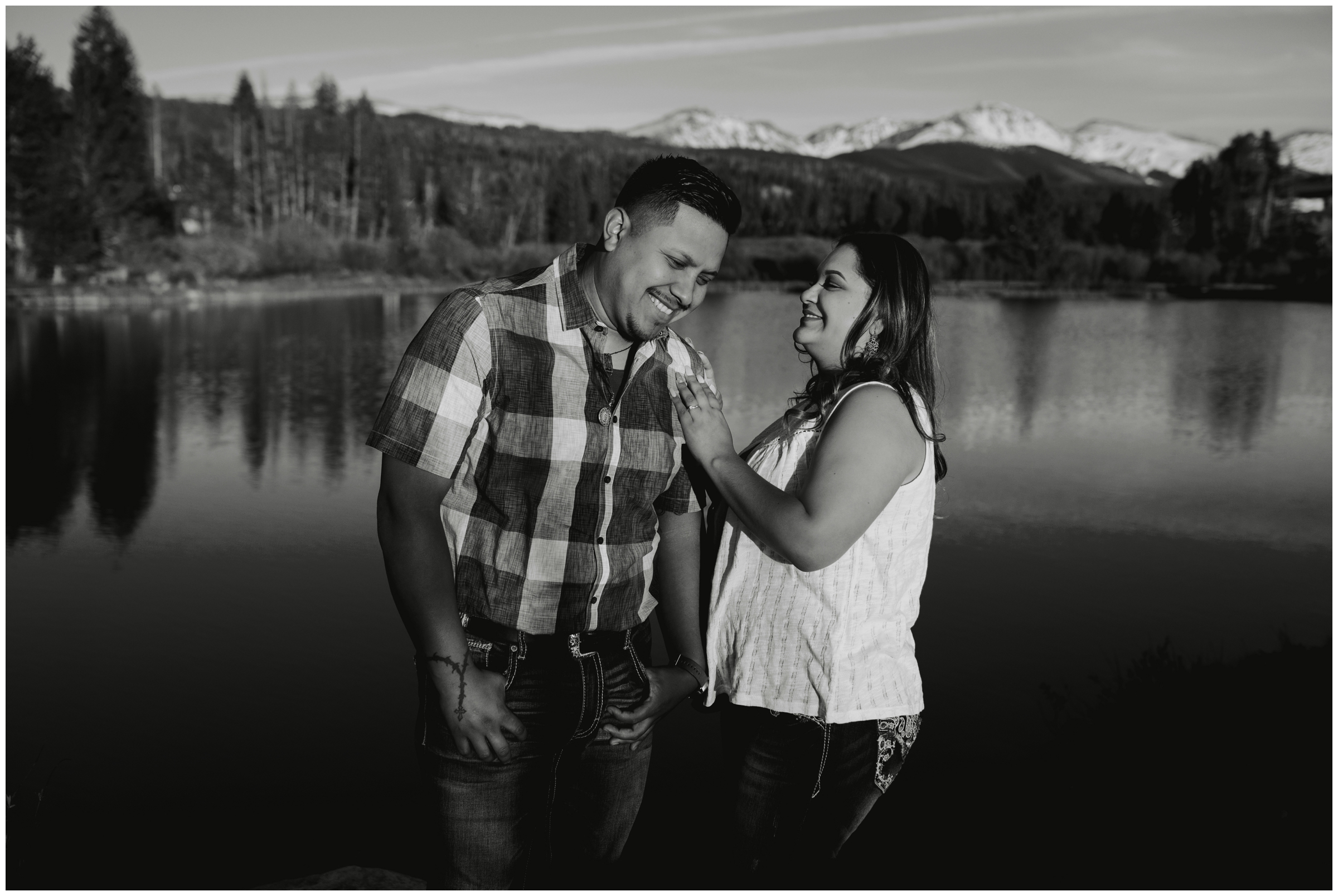 Colorado lake engagement photography inspiration in Winter Park 