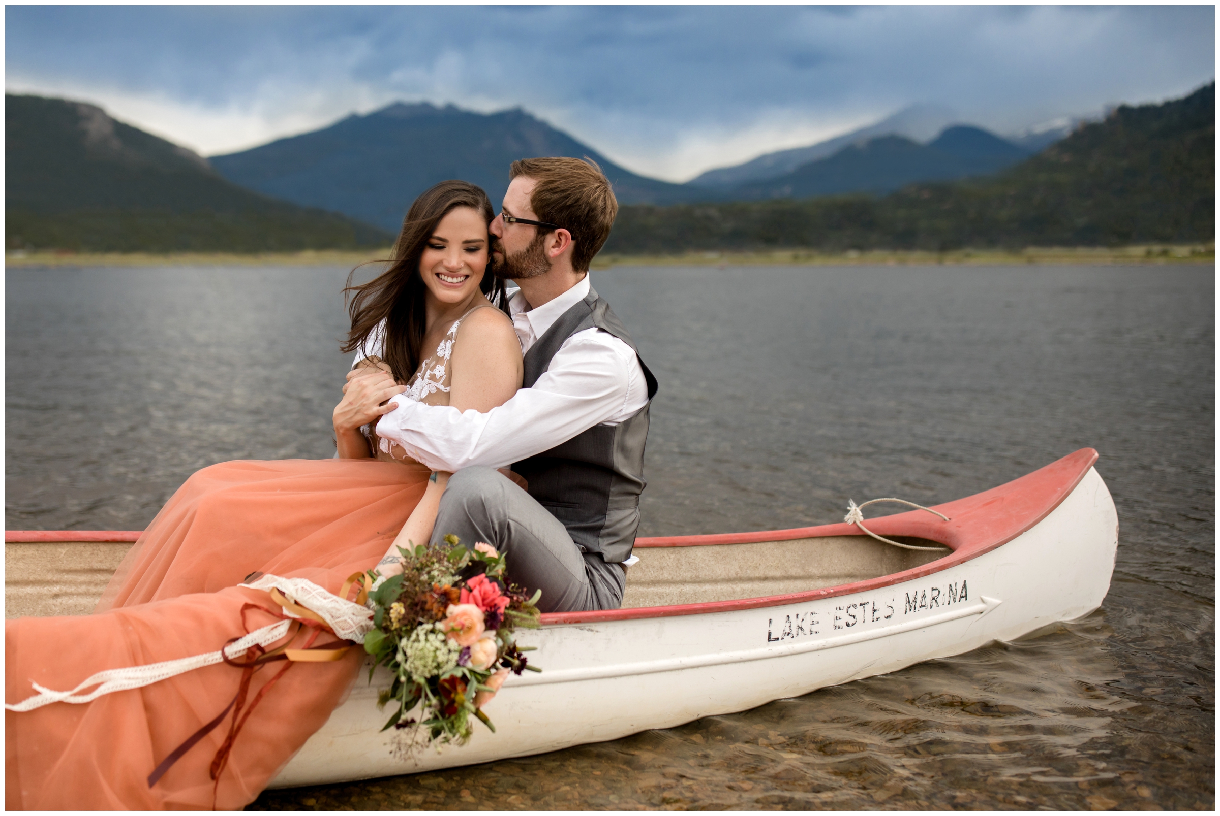 Lake Estes Park elopement photos by Colorado wedding photographer Plum Pretty Photography