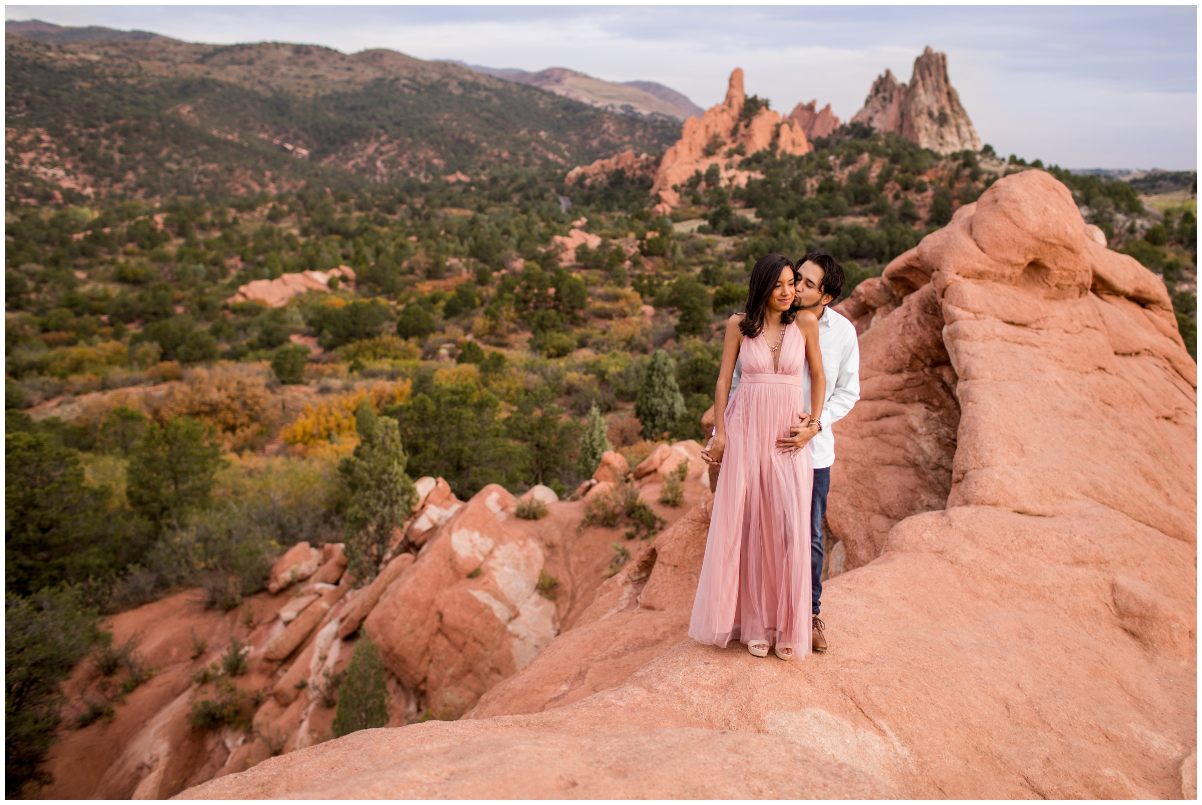 High Point Overlook Colorado Springs engagement pictures 
