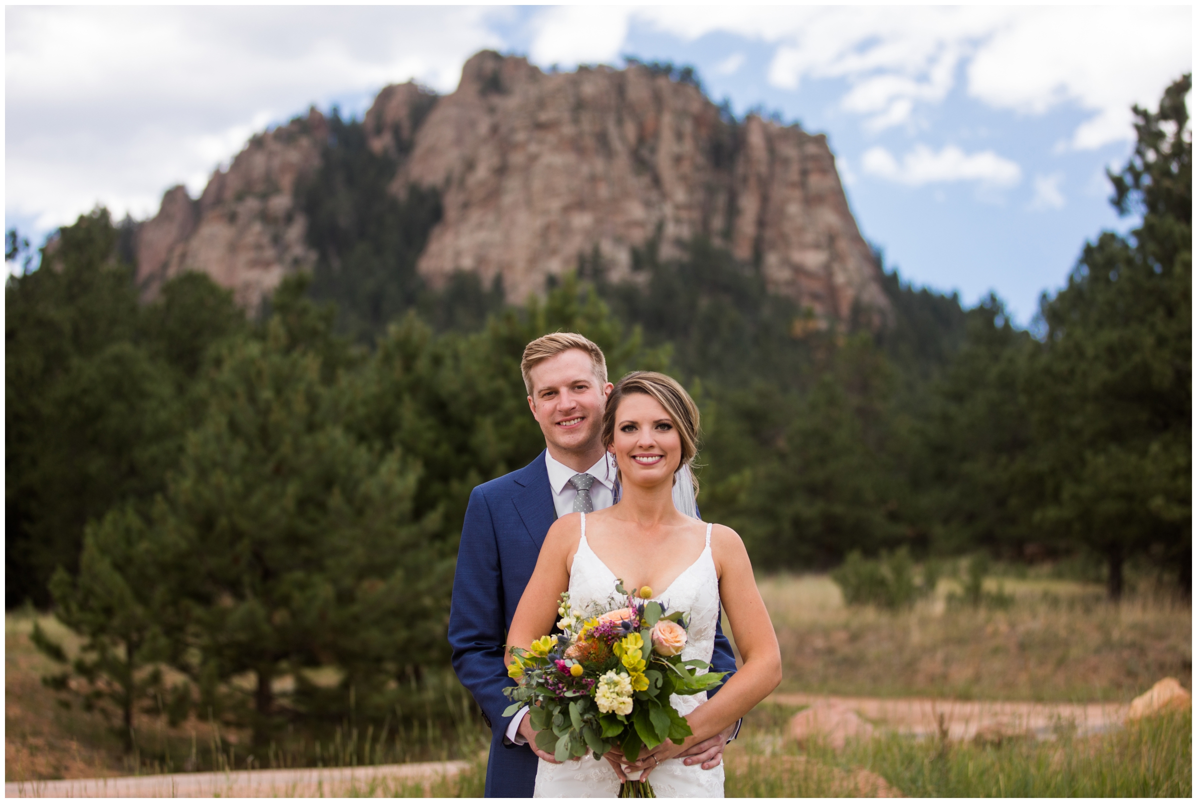 Colorado mountain wedding photography inspiration at Wedgewood Mountain View Ranch