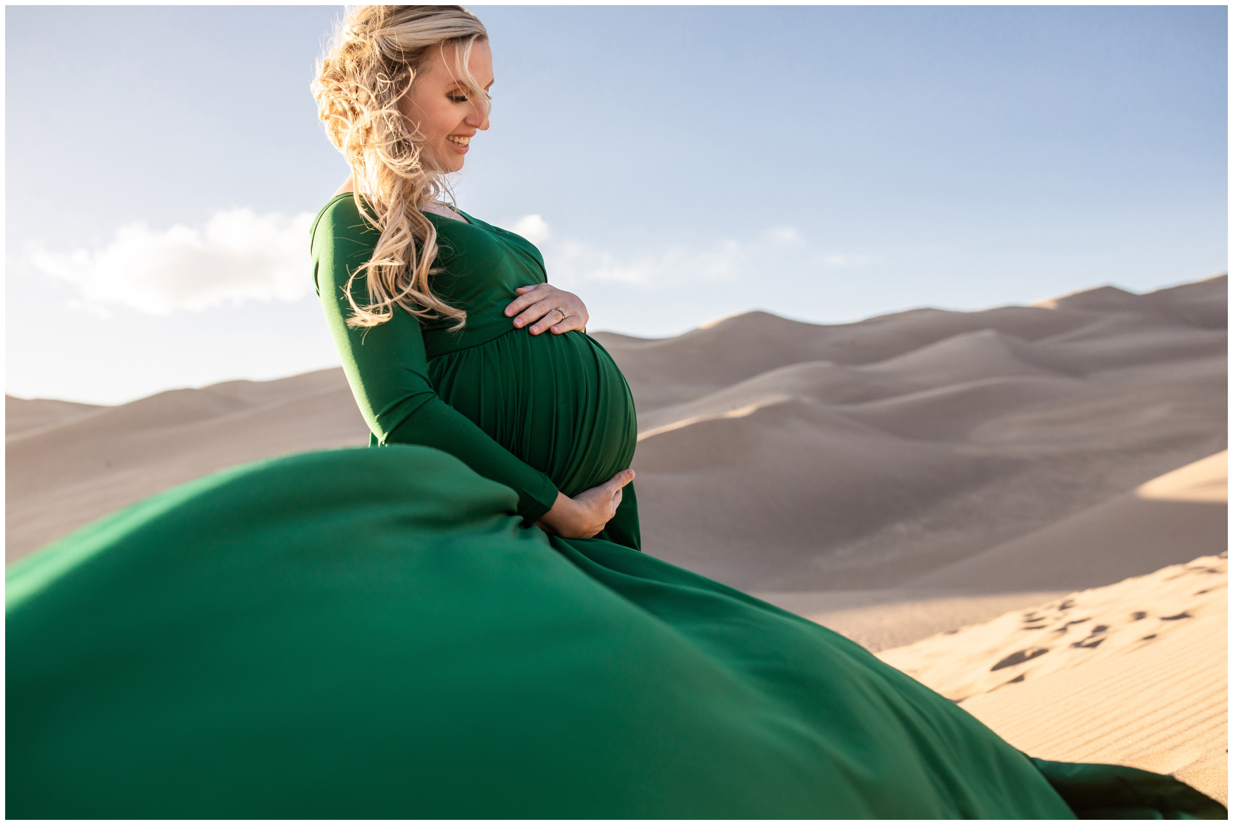 unique Colorado maternity photos at the Great Sand Dunes National Park 