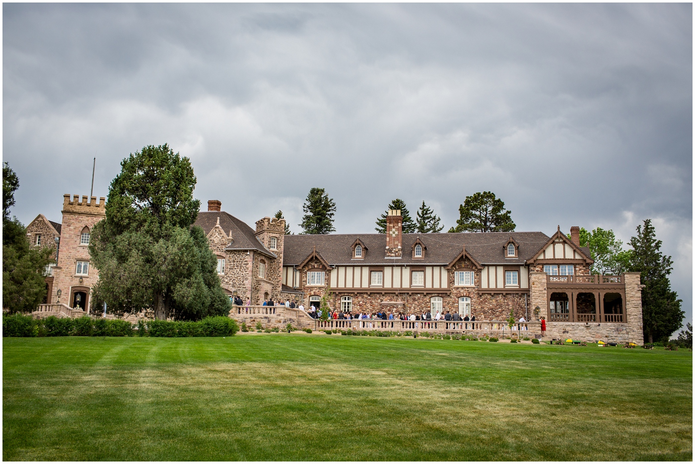 picture of the highlands ranch mansion