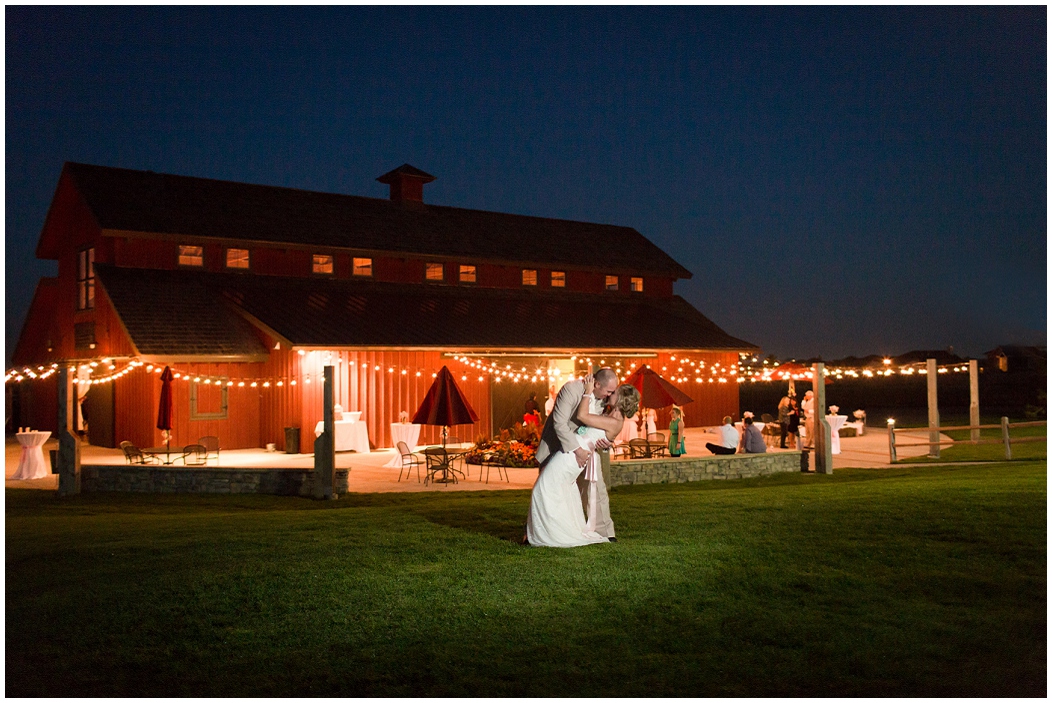 picture of nighttime wedding at Highland Meadows Golf Course