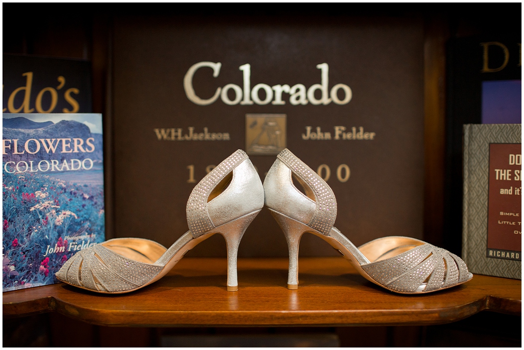 picture of badgley mischka bridal shoes